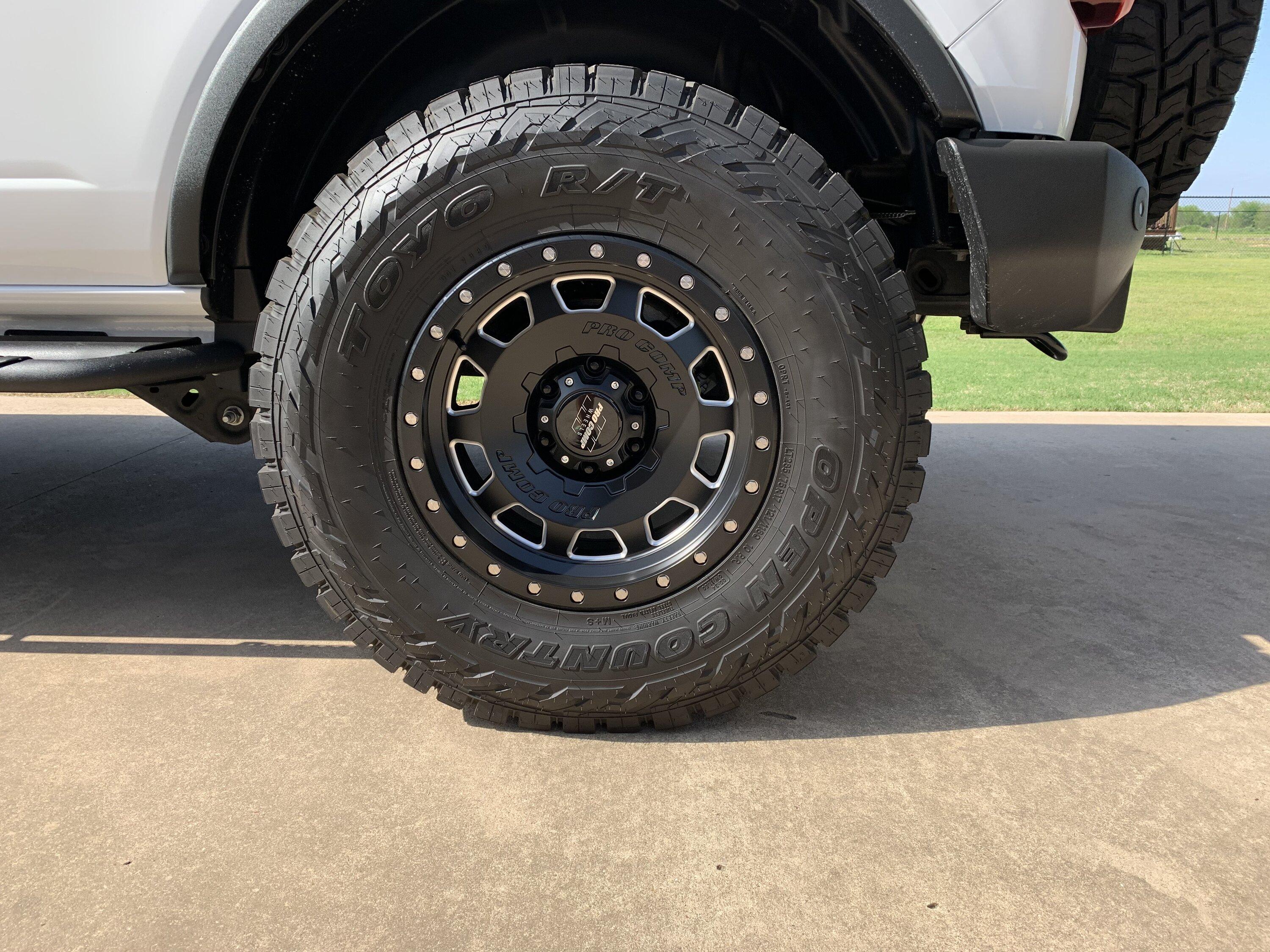 Ford Bronco Big Bend 4Dr Tires/Wheels upgrade help 6A410C8E-89BC-4F7D-A9DB-27DB37A15D41