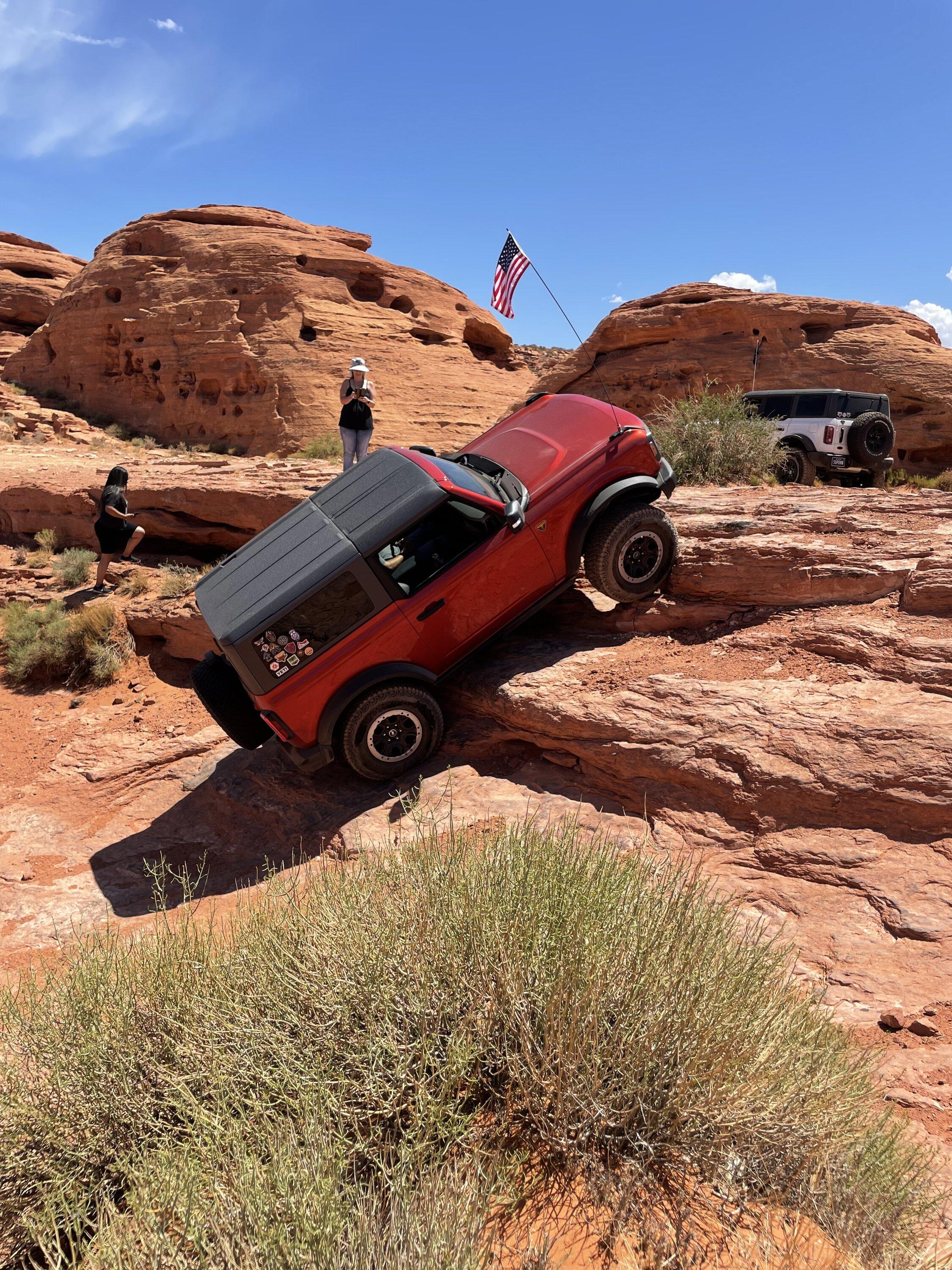 Ford Bronco The 6G really isn't a rockcrawler. 6DE6FD2A-3187-4DFC-86C4-E8E10E964EB0
