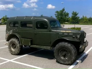Ford Bronco The 6G really isn't a rockcrawler. 3D7C840B-FF4A-46C5-81FE-B38BA495B677