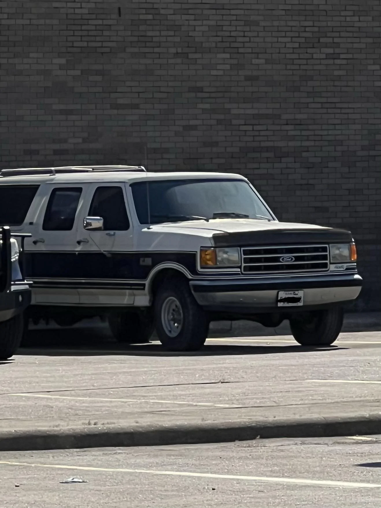 Ford Bronco Who remembers this? 571E2A3A-DA52-49DB-B253-7E30DA962CA1
