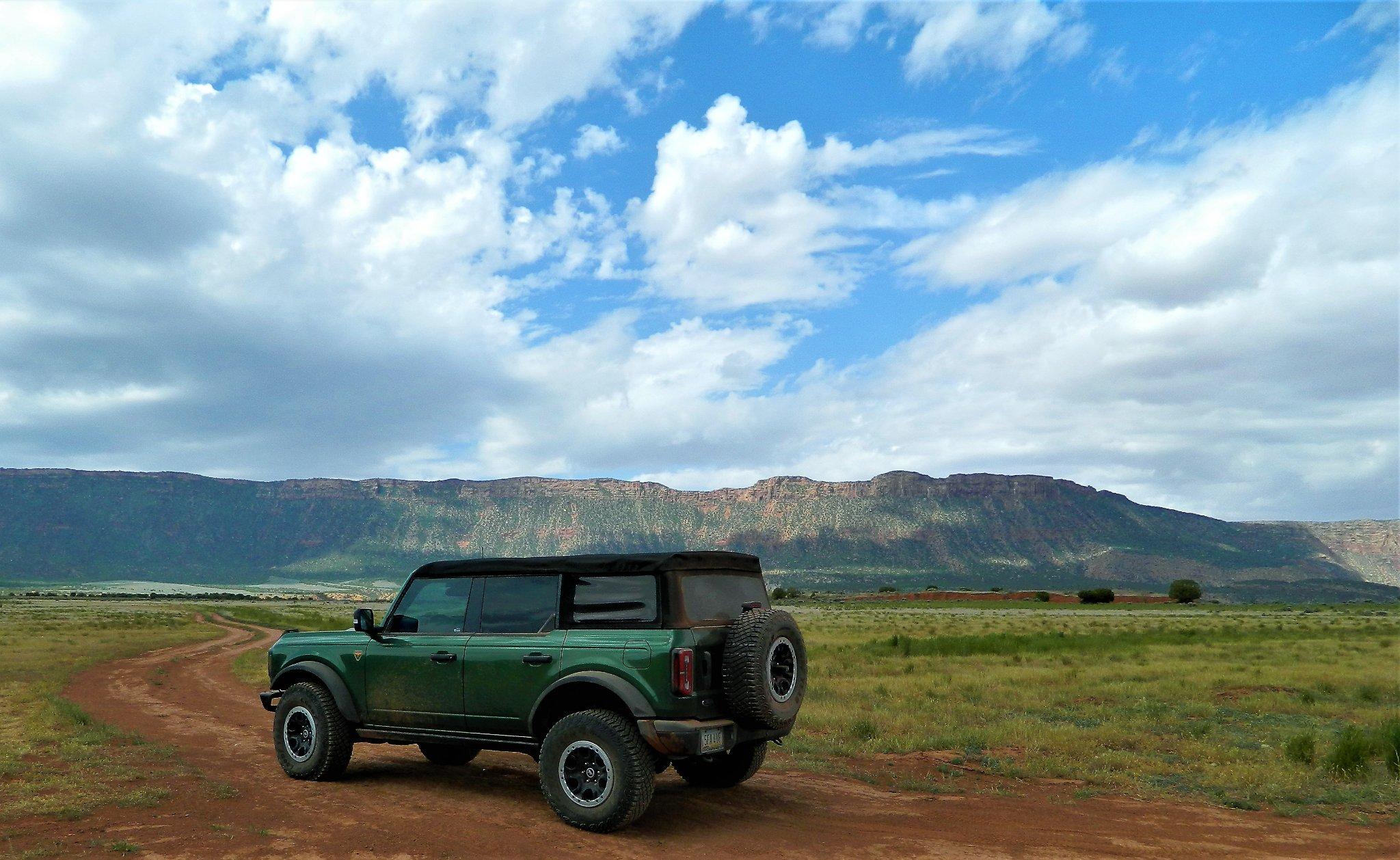 Ford Bronco ERUPTION GREEN Bronco Club 284663632_5506237689396043_7932118527362936874_n