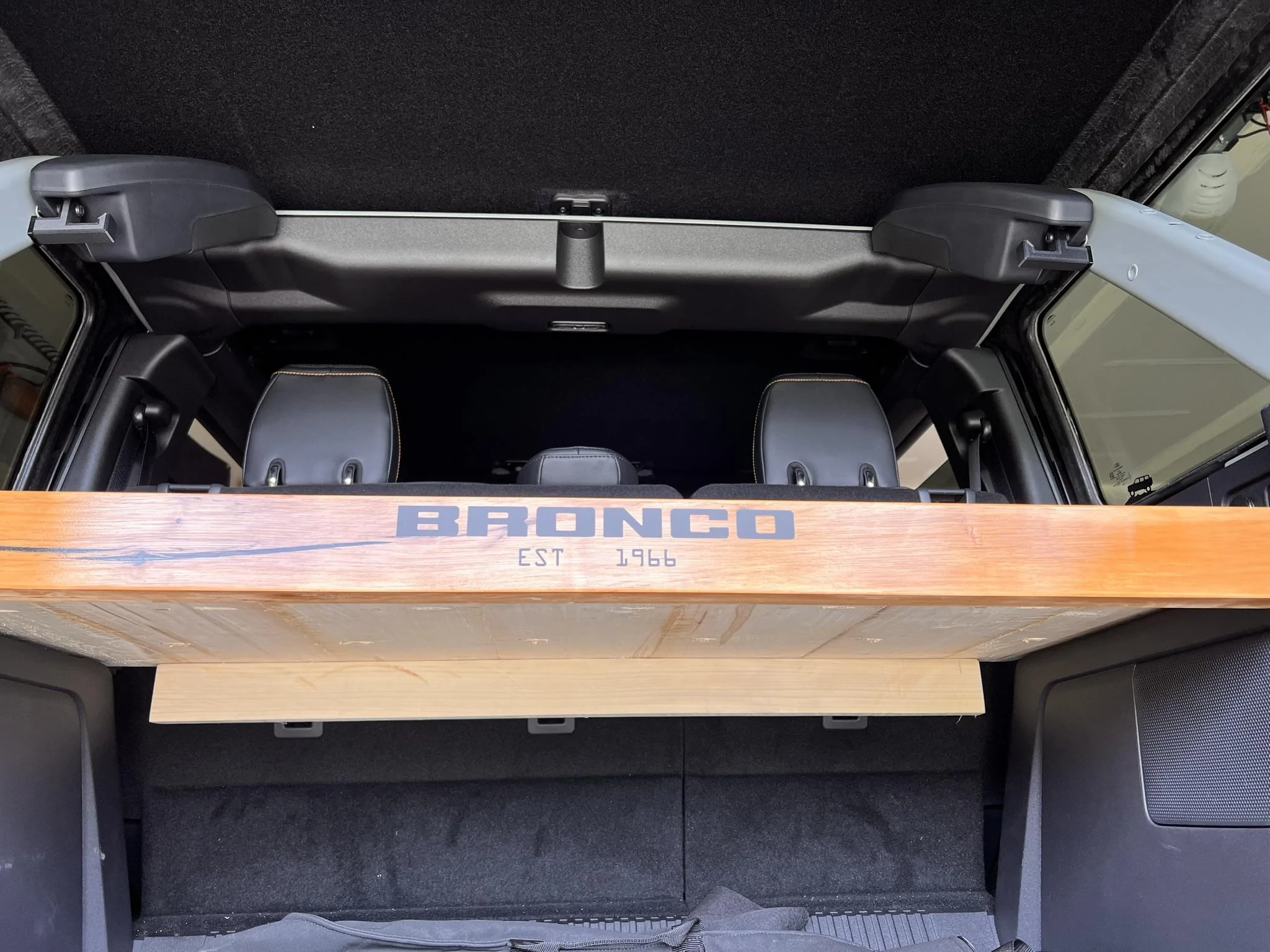 Ford Bronco Self made wooden trunk storage shelf FDFBD065-064A-47C3-B16F-5F677F78E5C8