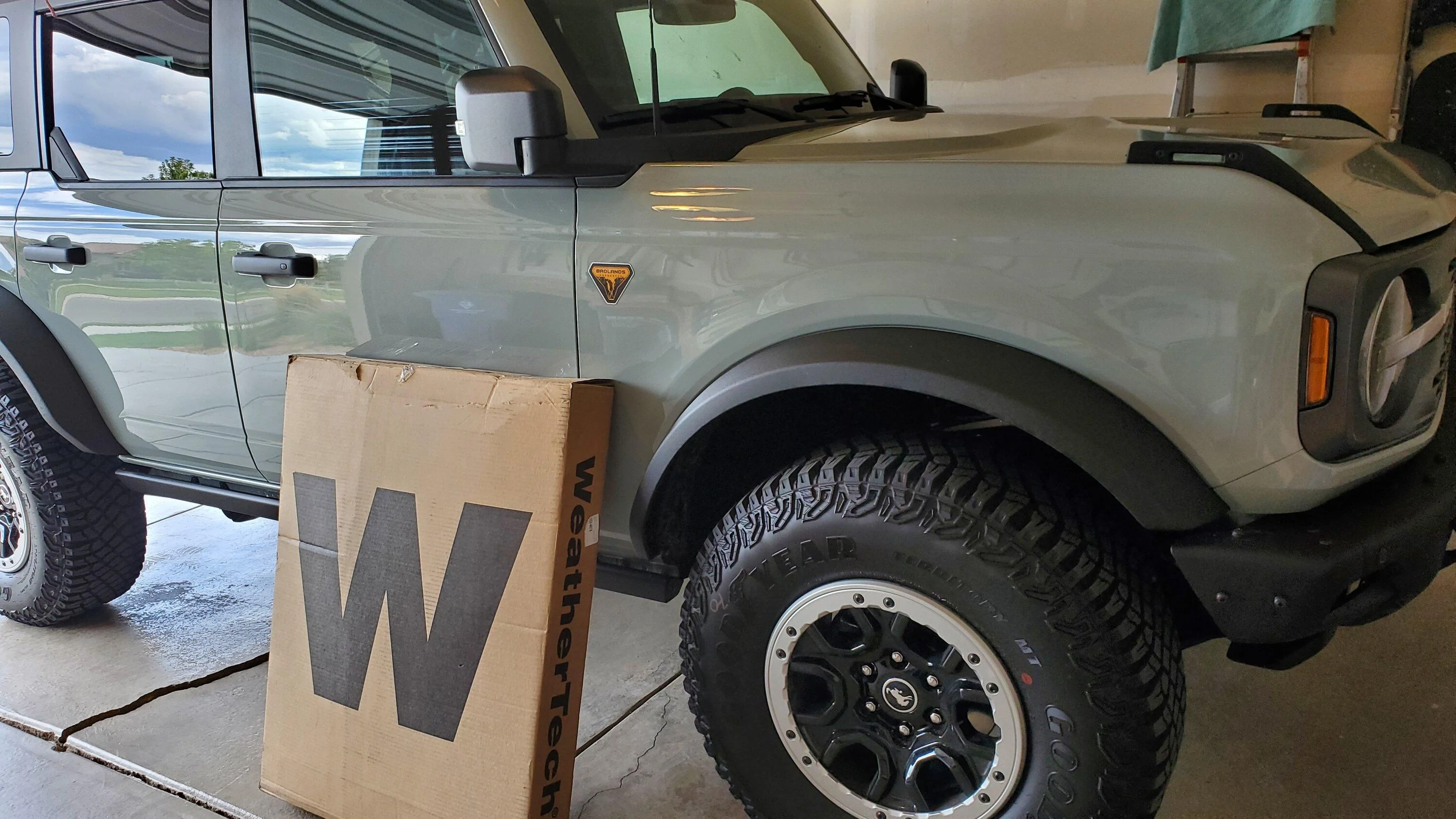 Ford Bronco Weathertech HD Liners 20220929_122919