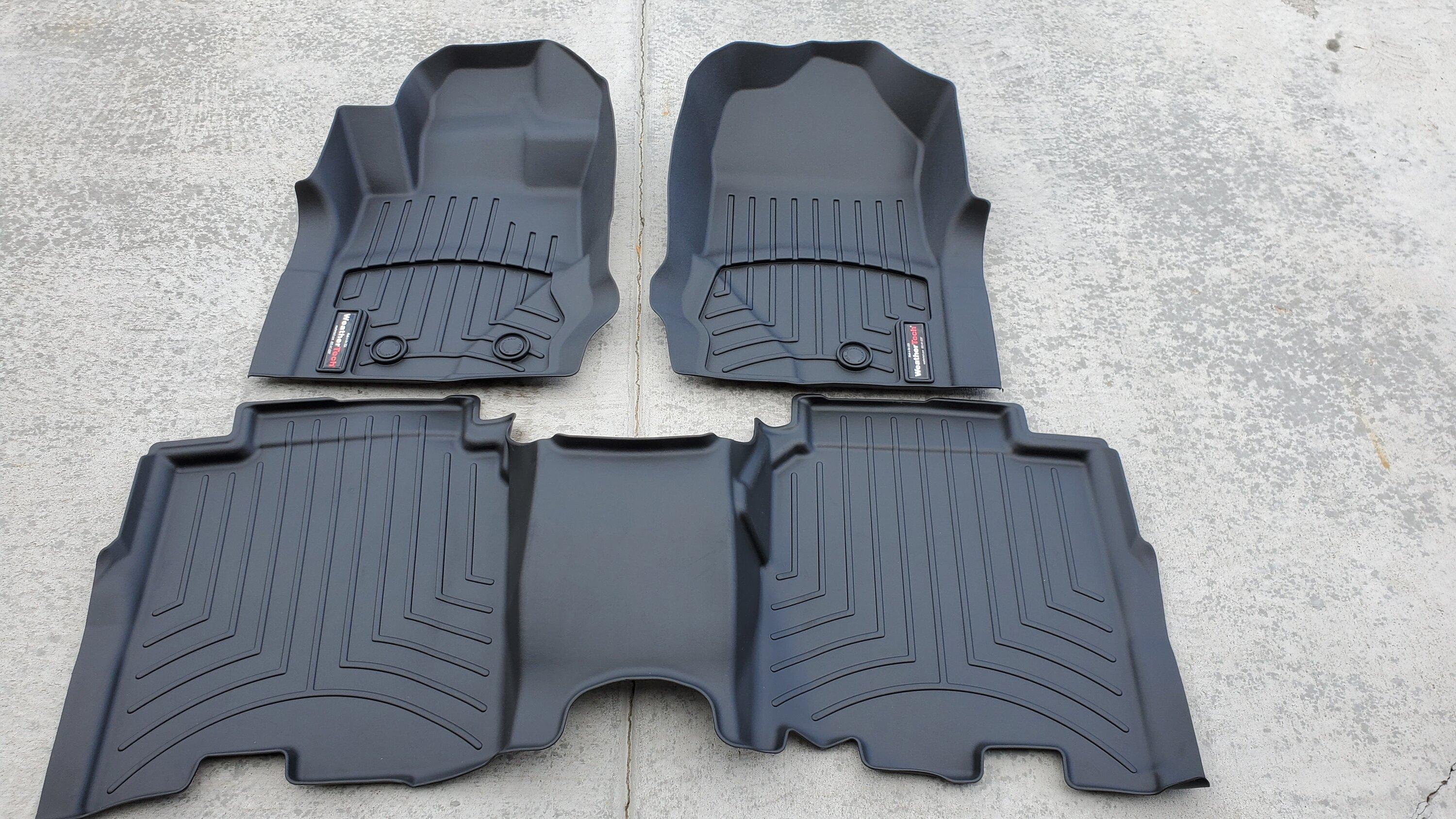 Ford Bronco Weathertech HD Liners 20220929_123122