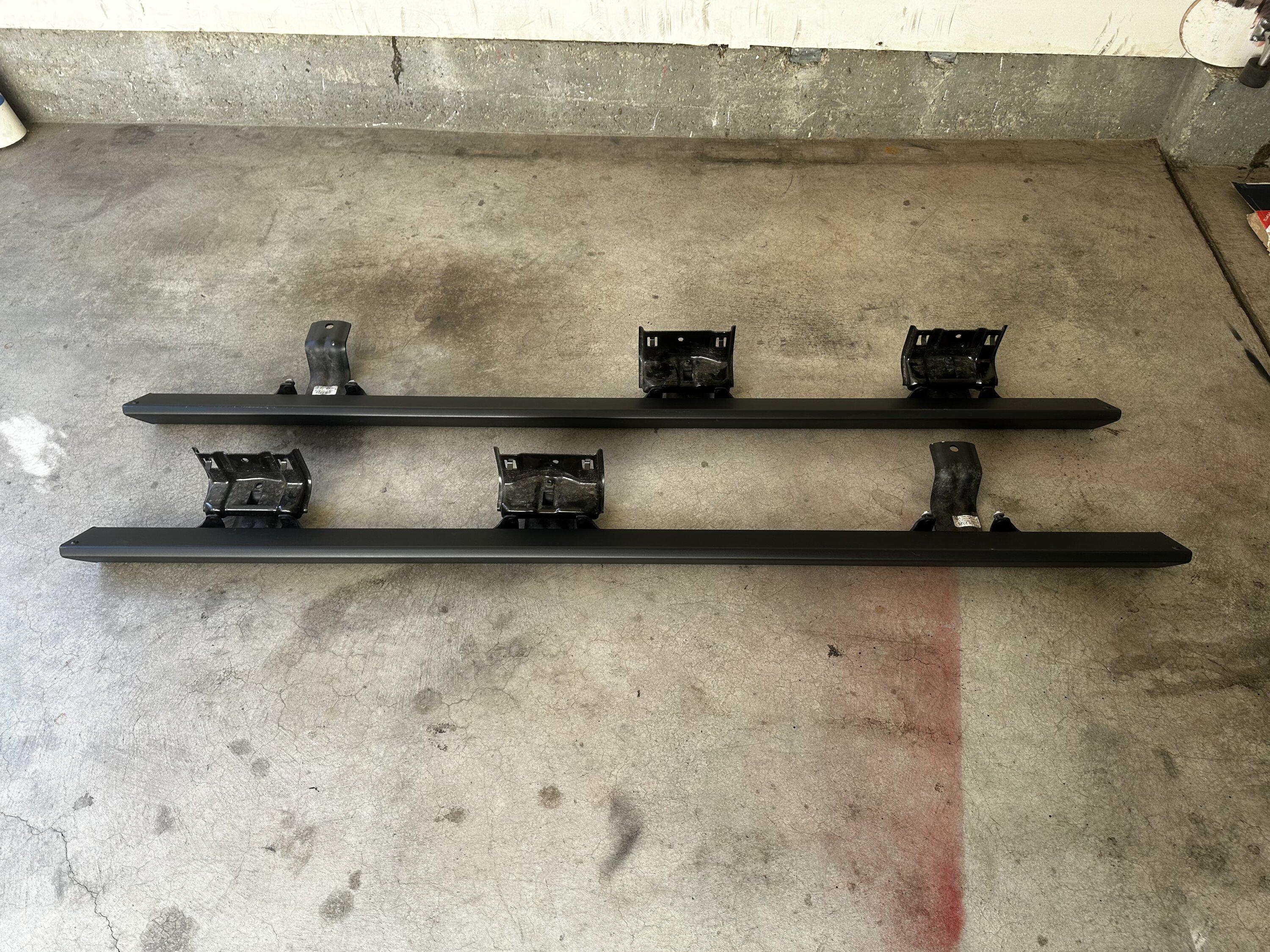 Ford Bronco 4-door badlands rock rails 8C9DD26F-27F6-430F-8D99-CF0DB9C22697