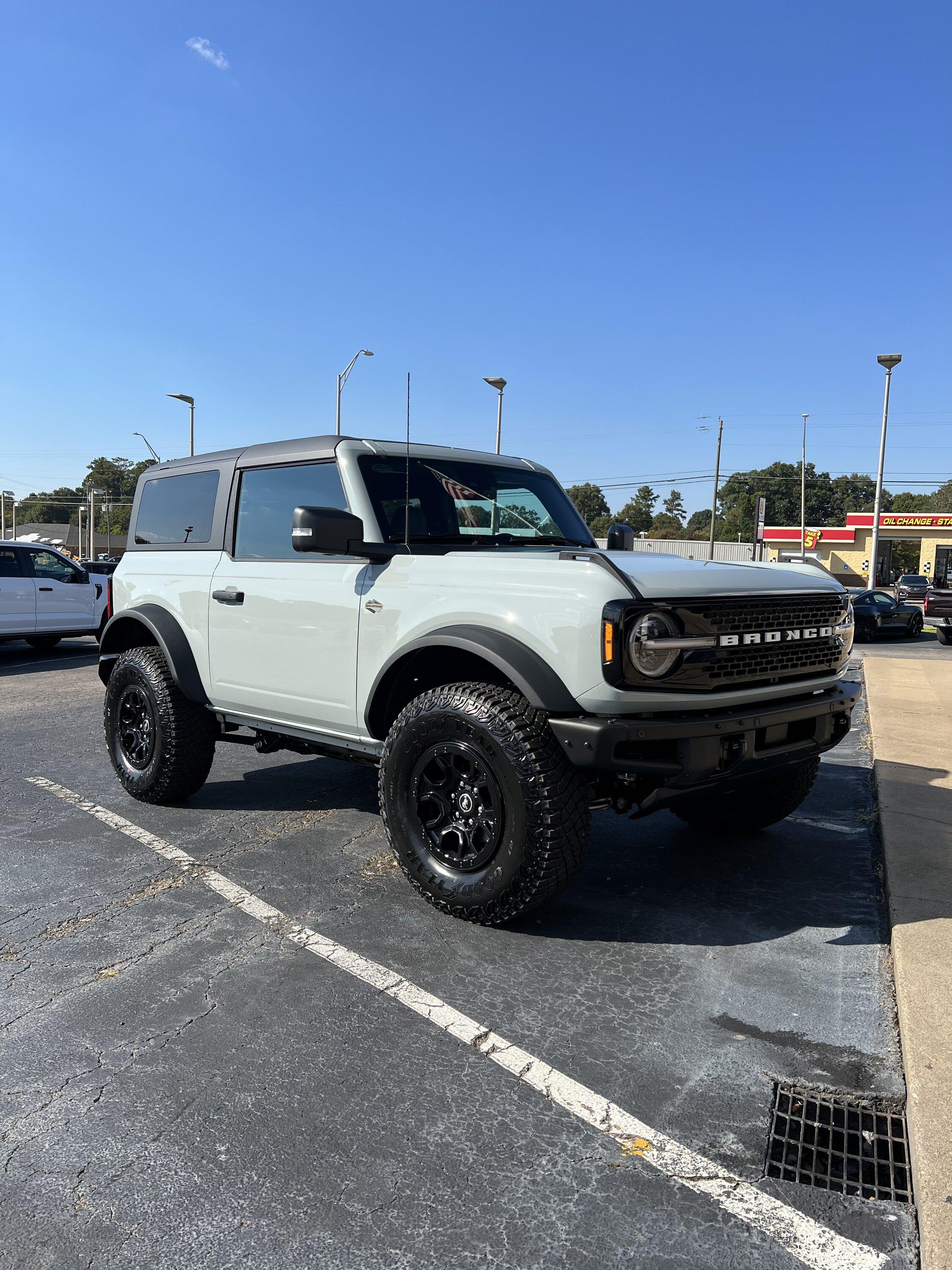 Ford Bronco 9/19/22 Build Week D83282D6-E630-44F8-BD21-F50D665E77E8