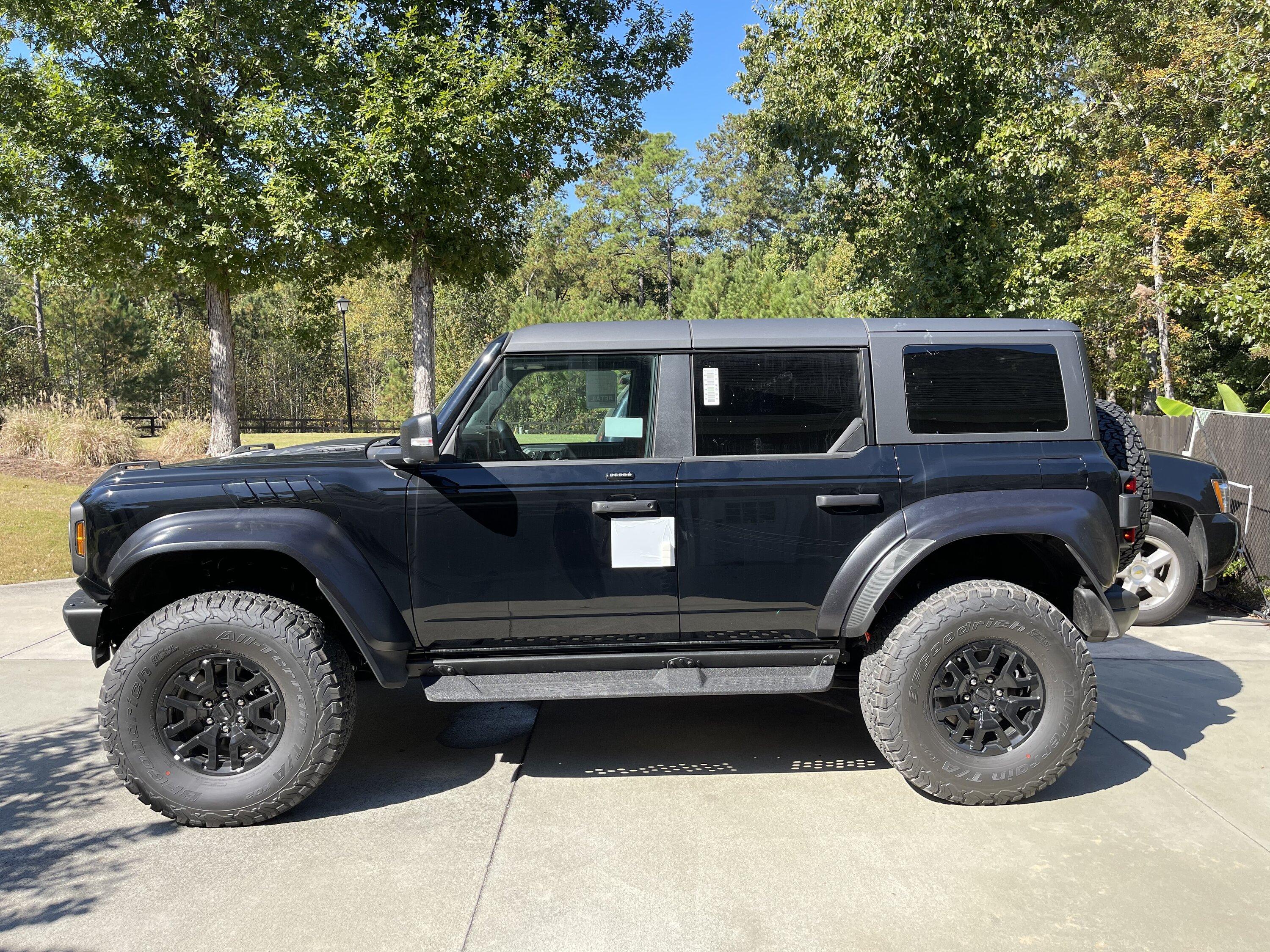 Ford Bronco Delivered Bronco Raptor photos thread 8E2DF8C1-8127-42E7-BBF2-528AE4D8887C