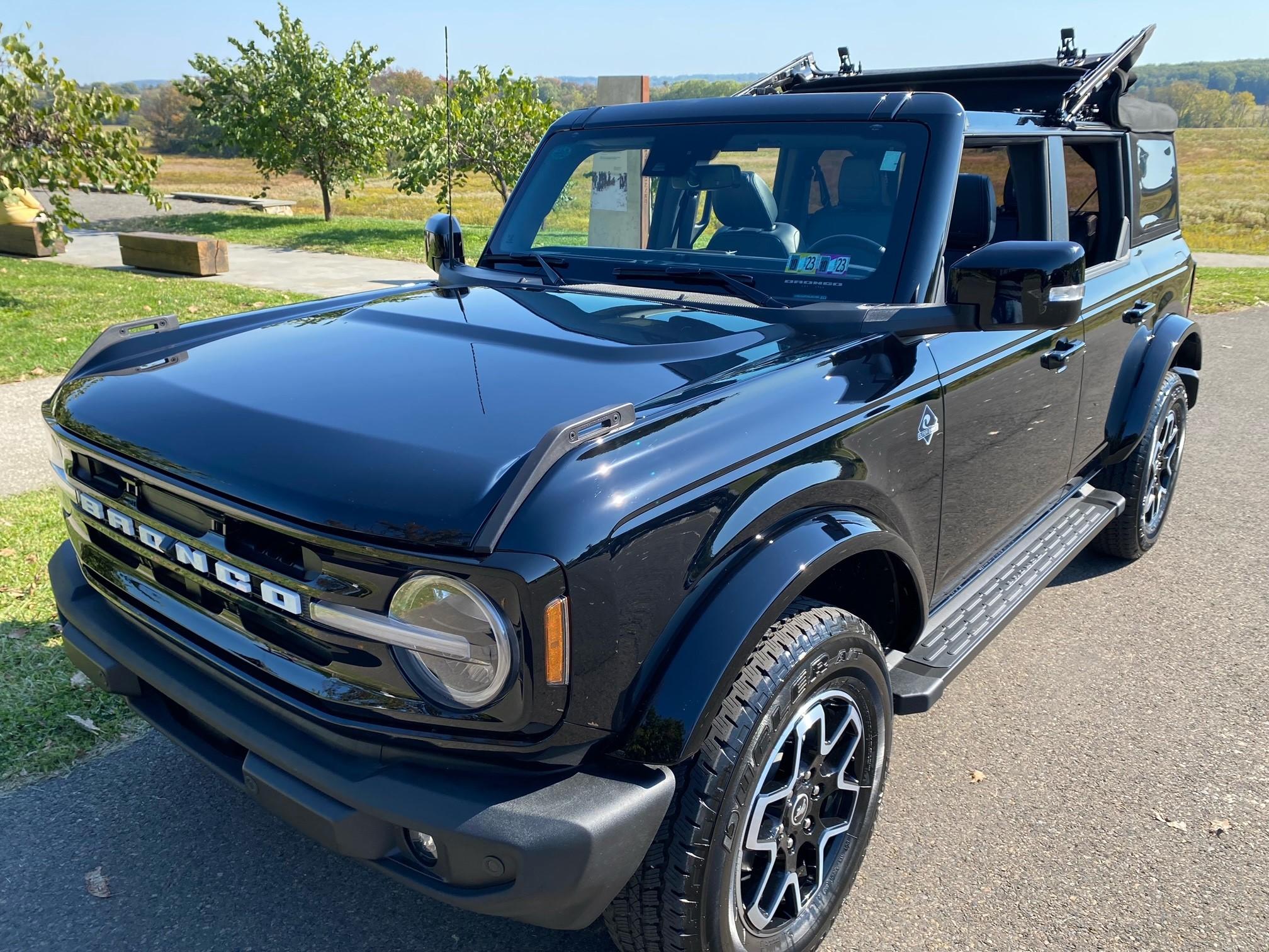 Ford Bronco 9/5/22 Build week group Bronconew2
