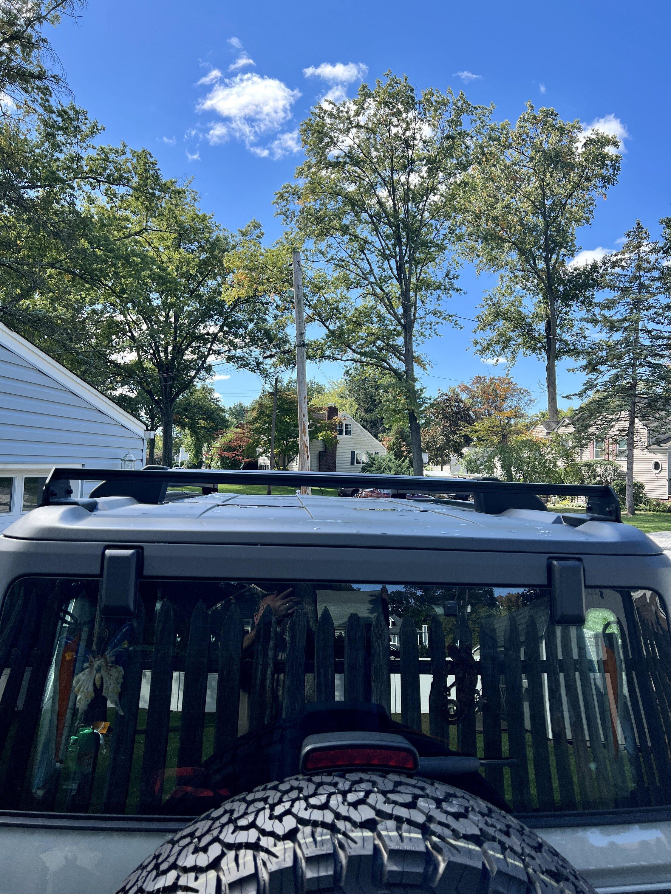 Ford Bronco Valkyrie Off Road Single Crossbar 777DD2B2-2522-41F5-80F8-F6E66A7D2F19