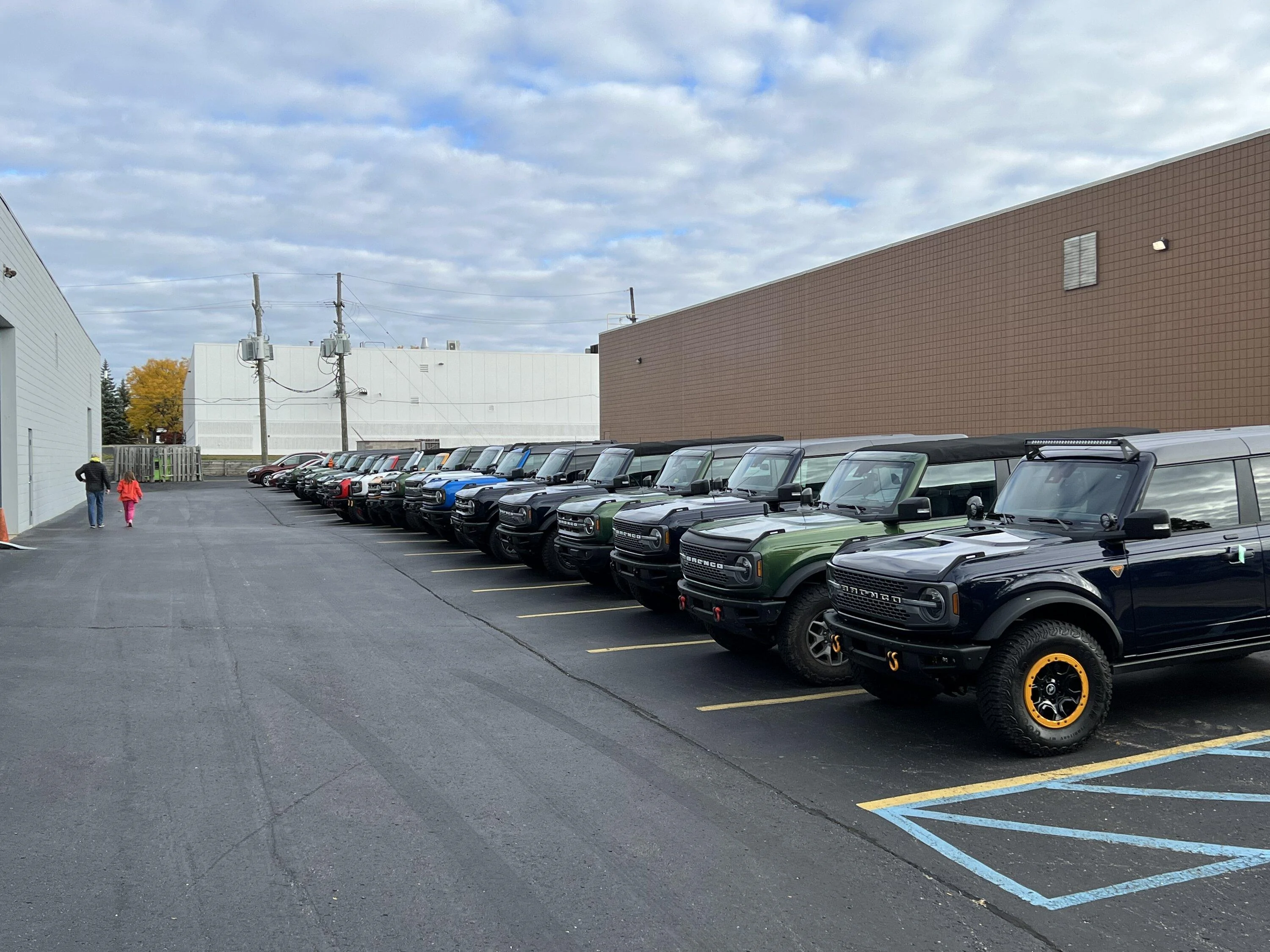 Ford Bronco MRT meet and greet 26203BCF-61B0-4A94-801D-EB68FC1AE0F6