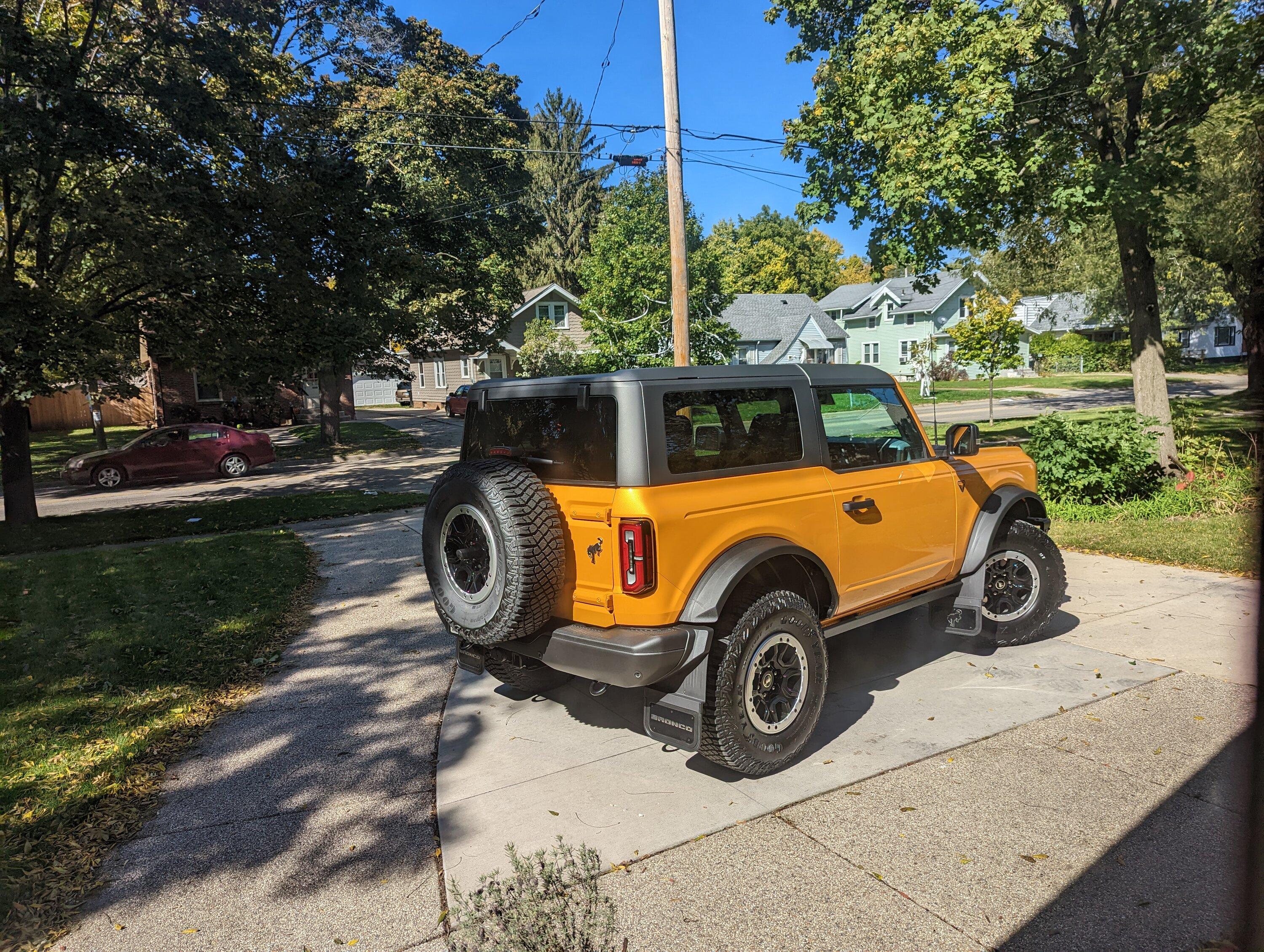 Ford Bronco 9/12/22 Build Week Group  **Now has Google Spreadsheet** PXL_20221008_181158095