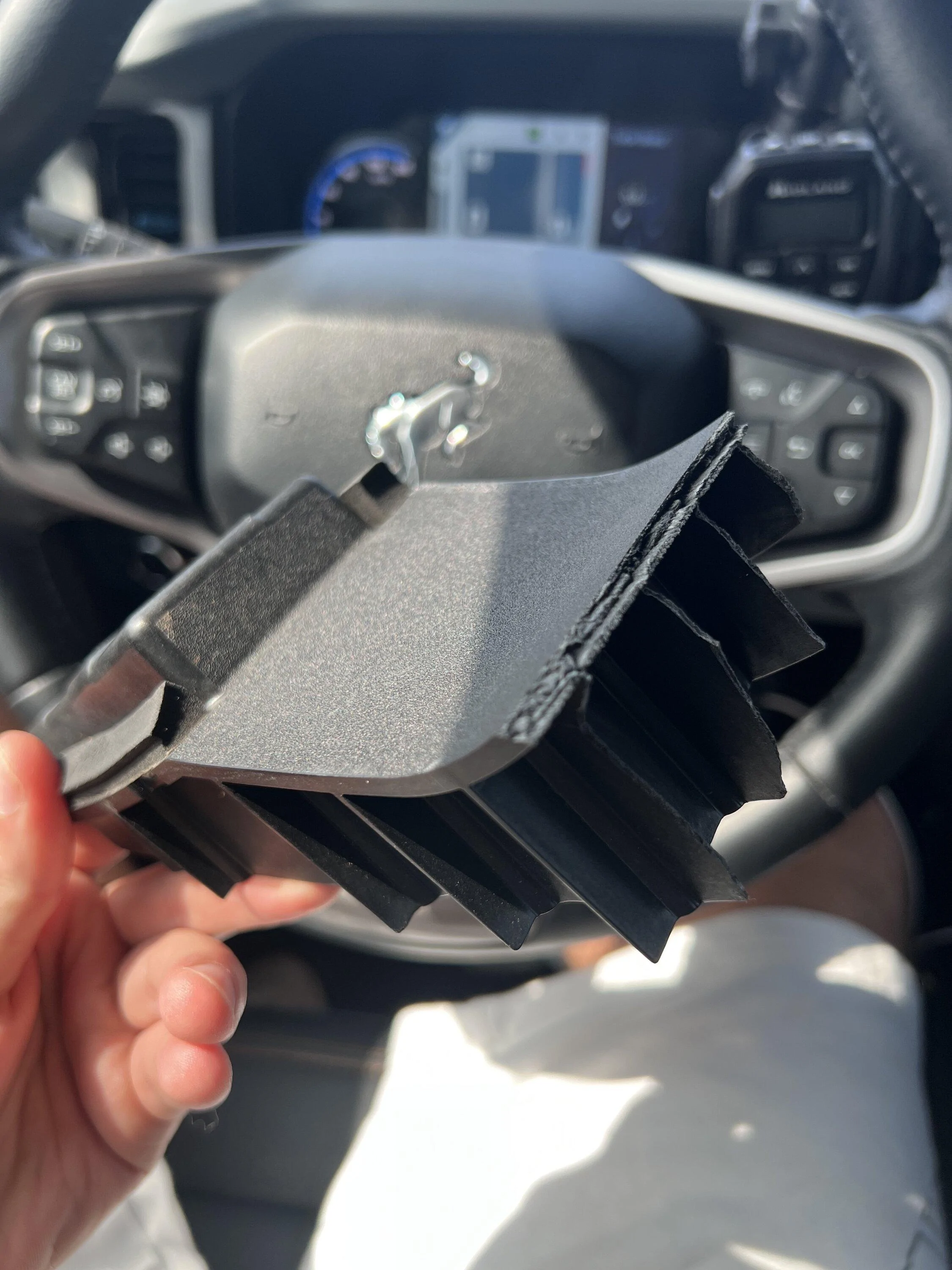 Ford Bronco Driver side roof rack mount needed C03F9BD1-3591-4877-97B0-5FF1ECB3D937