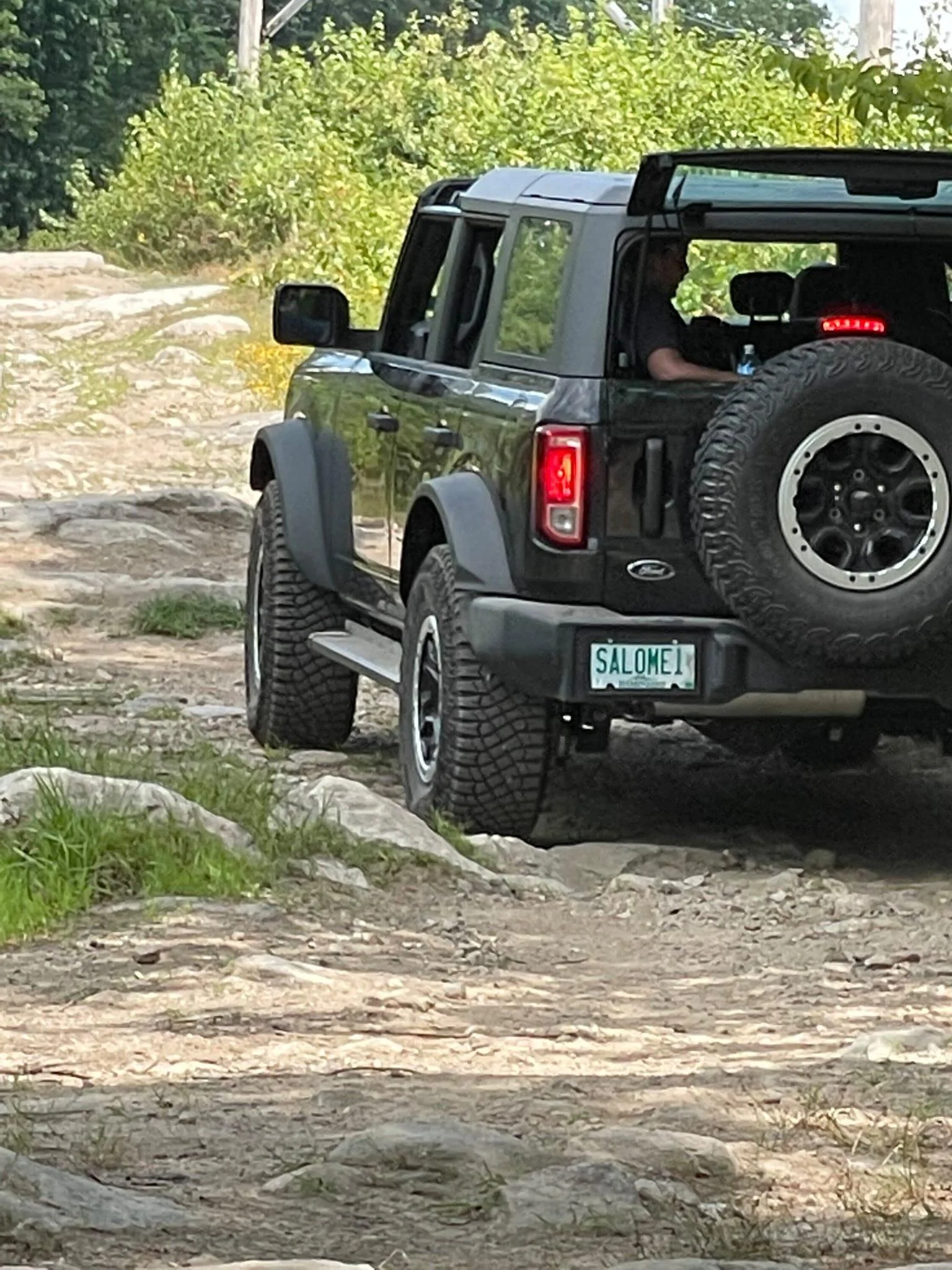Ford Bronco Sasquatch seems like alot$ signal-2022-08-06-18-28-13-983-24