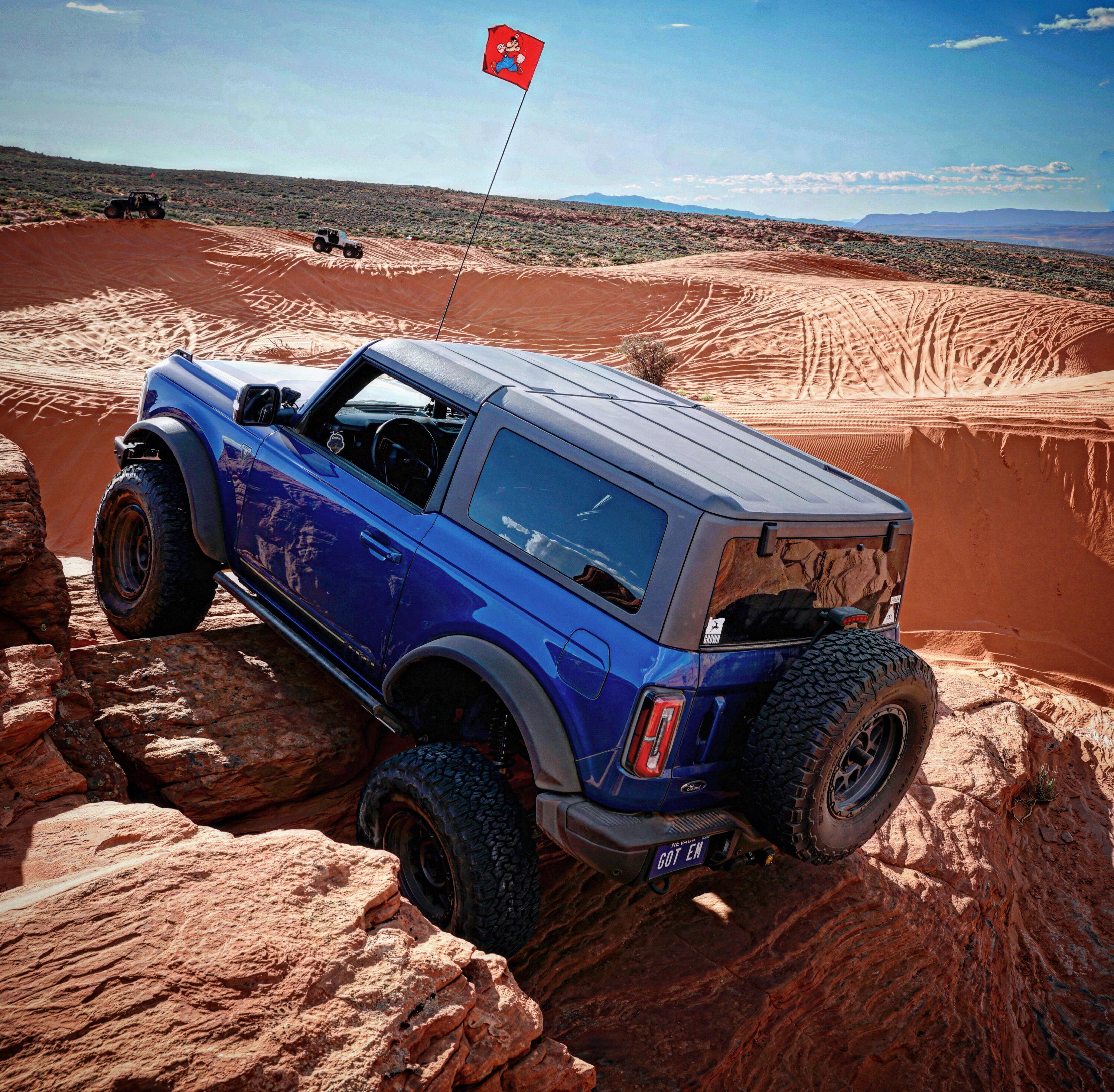 Ford Bronco First Edition 2-door build 90BD1147-1B8E-4BB2-AA58-D31D7ACE2729