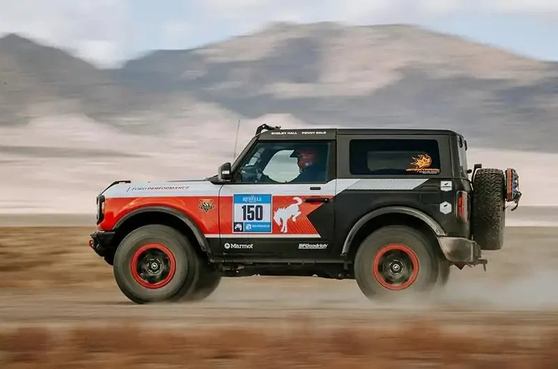 Ford Bronco 3 Bronco Teams Will Compete in 2022 Rebelle Rally 2021-Ford-Bronco-at-the-2021-Rebelle-Rally-Exterior-004-Sid