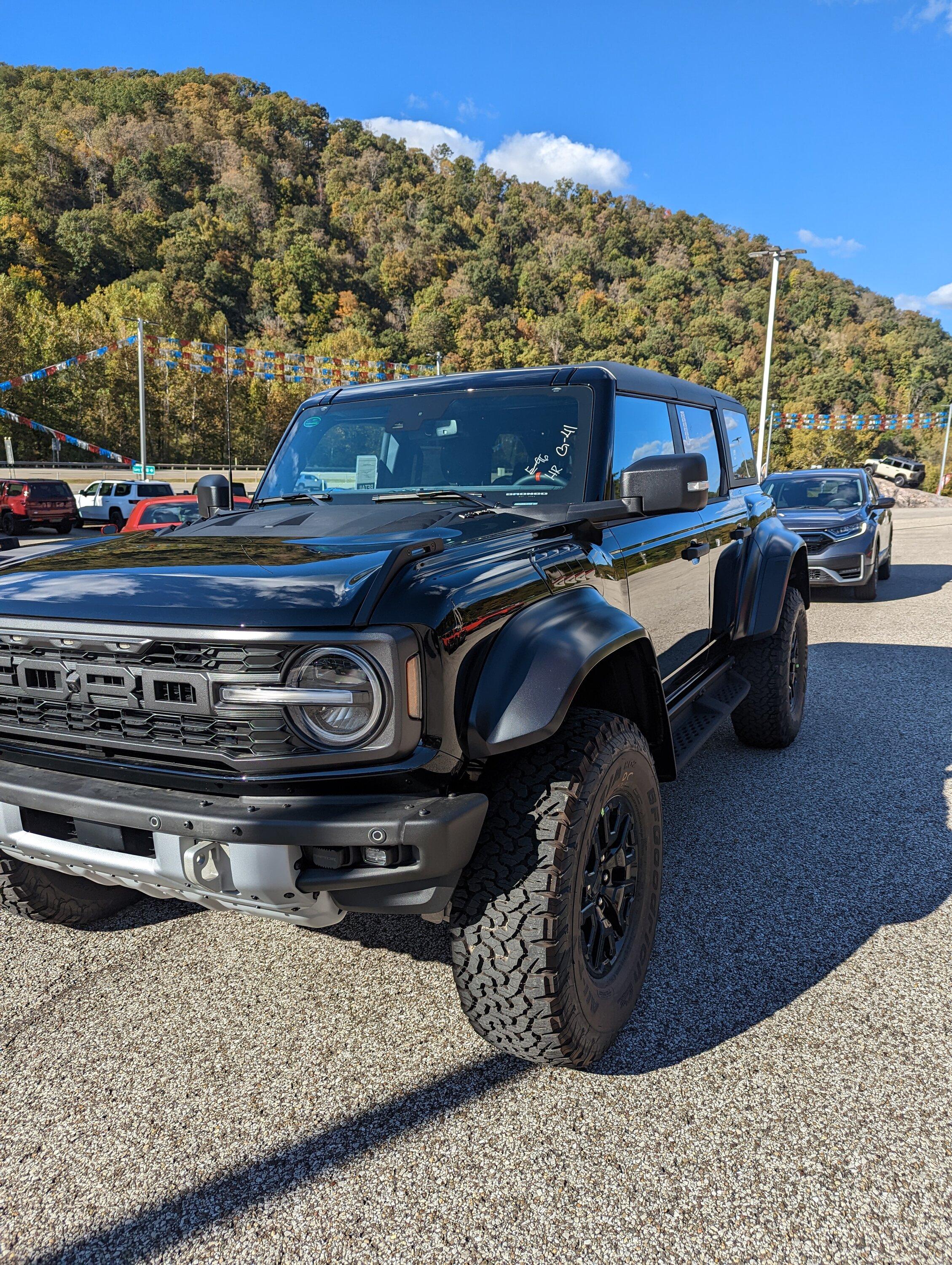 Ford Bronco Delivered Bronco Raptor photos thread PXL_20221008_201934015