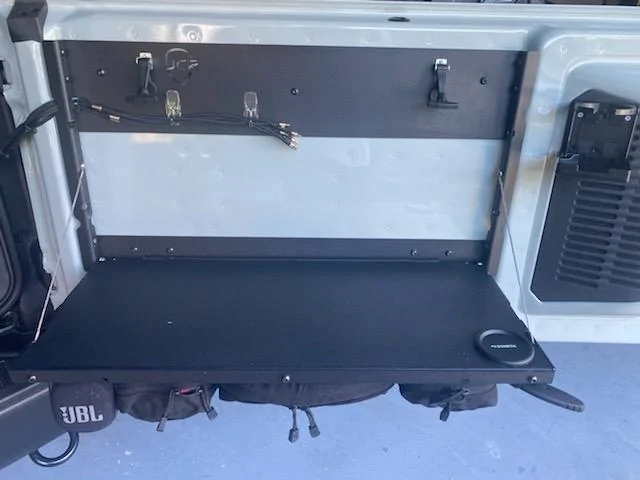 Ford Bronco Adventure Tool Company Hanging Kitchen installed IMG_7101.HEIC