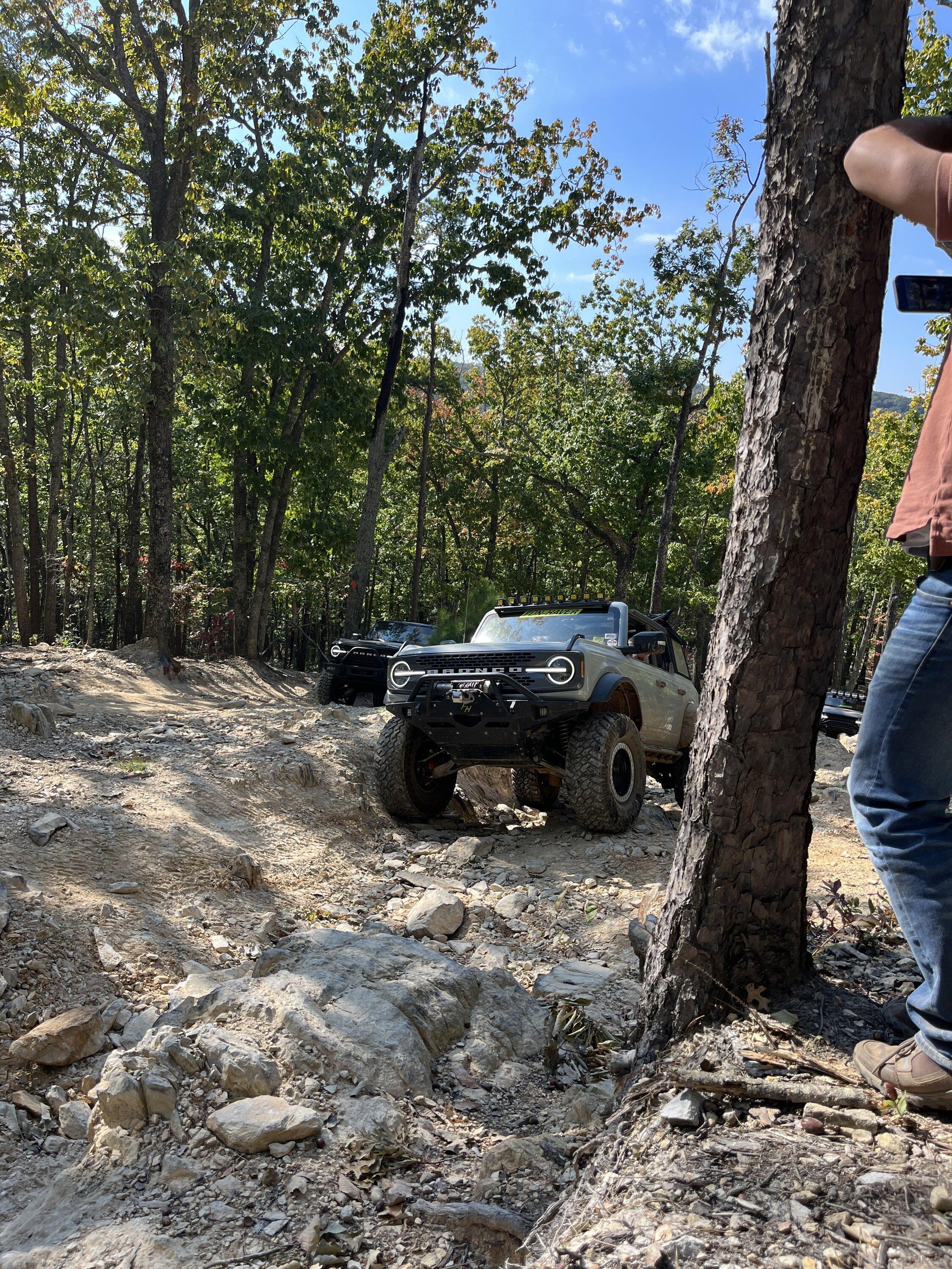 Ford Bronco The 6G really isn't a rockcrawler. 7C77D83B-A14D-4D29-827E-B7FBD838C169