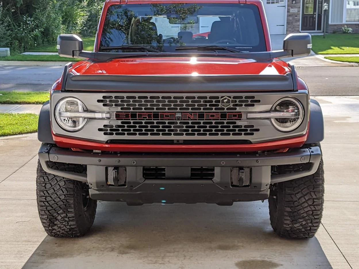 Ford Bronco HOT PEPPER RED Bronco Club Front Grill