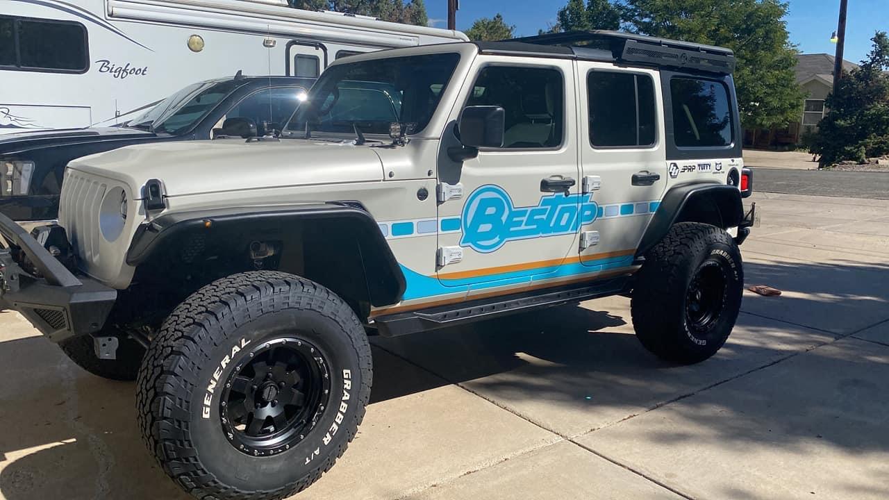 Ford Bronco New double sunrider top spotted in development! 37E50830-38B0-4F64-B9DC-ECAB04DB9625