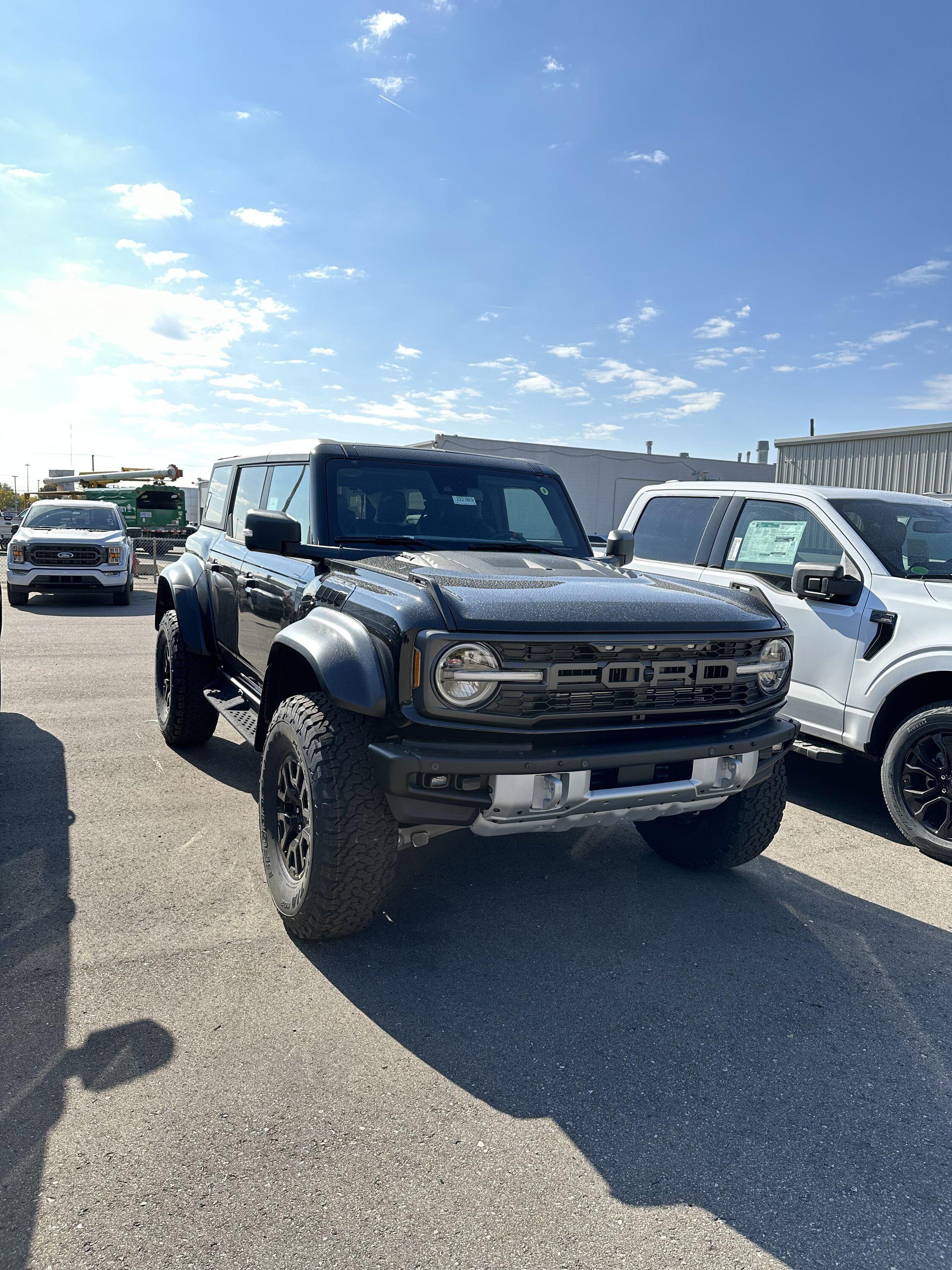 Ford Bronco Build week 10/3/22 Group 800204C3-2DF0-4D24-B479-D006750AADEE