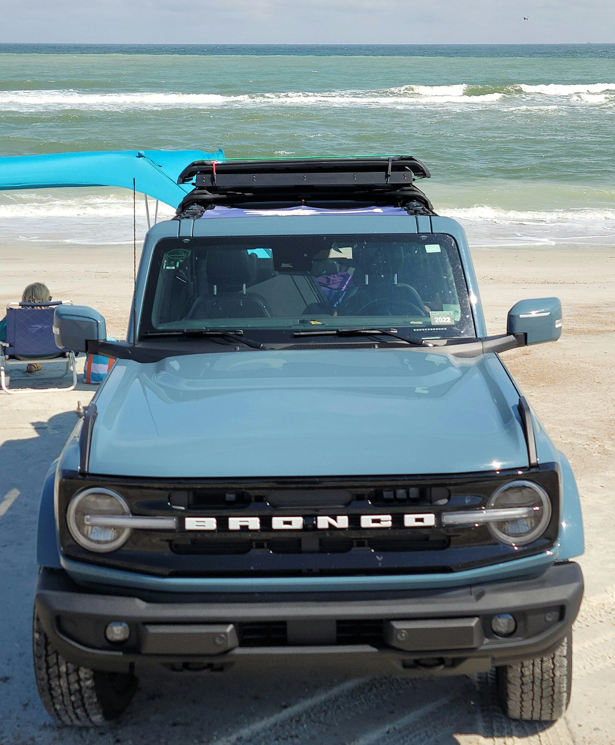 Ford Bronco Stowing Mid-panel On TrailRax While Driving 20221010_133118