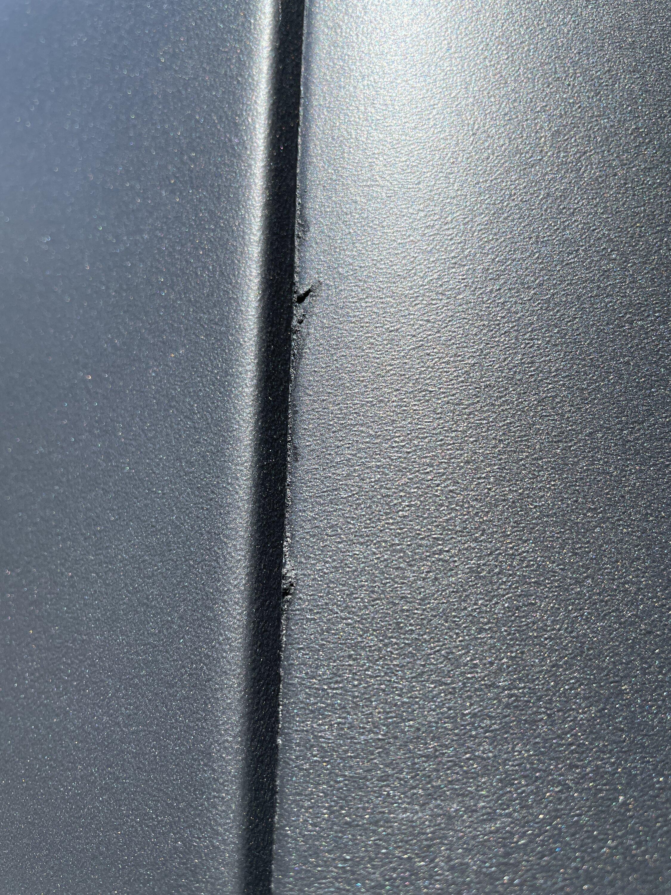 Ford Bronco UPDATE/ Ford IS Warranting MIC top v2 developing  hairline cracks 5D526BED-AAD6-4D73-89DD-1E66BE942C3E