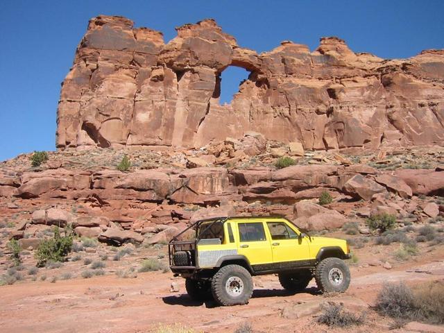 Ford Bronco Jeep XJ Comparison Moab%20%2703%2020th%20Anniv%20082