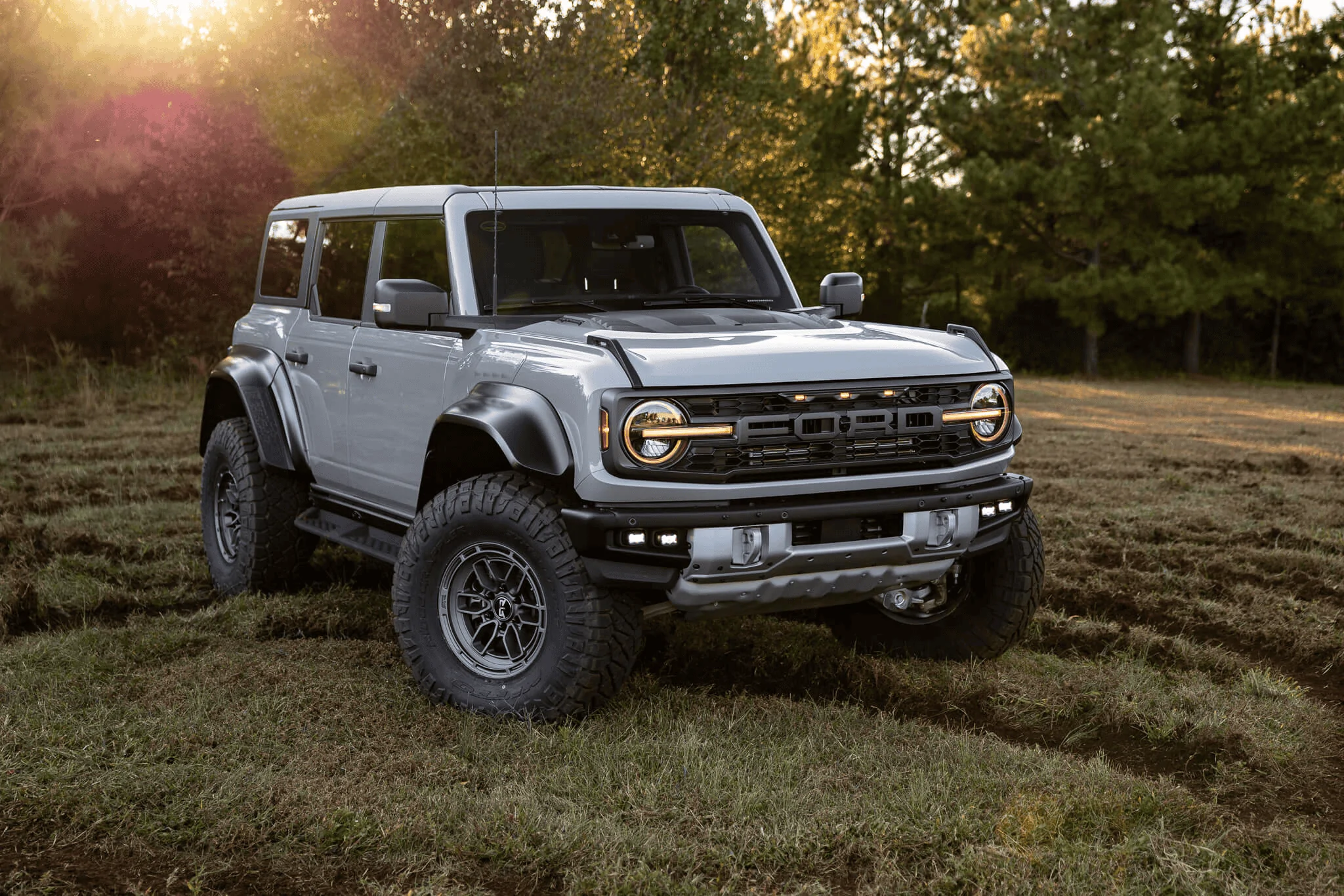 Ford Bronco Vaughn Gittin Jr. buys a Bronco Raptor 1665494952190