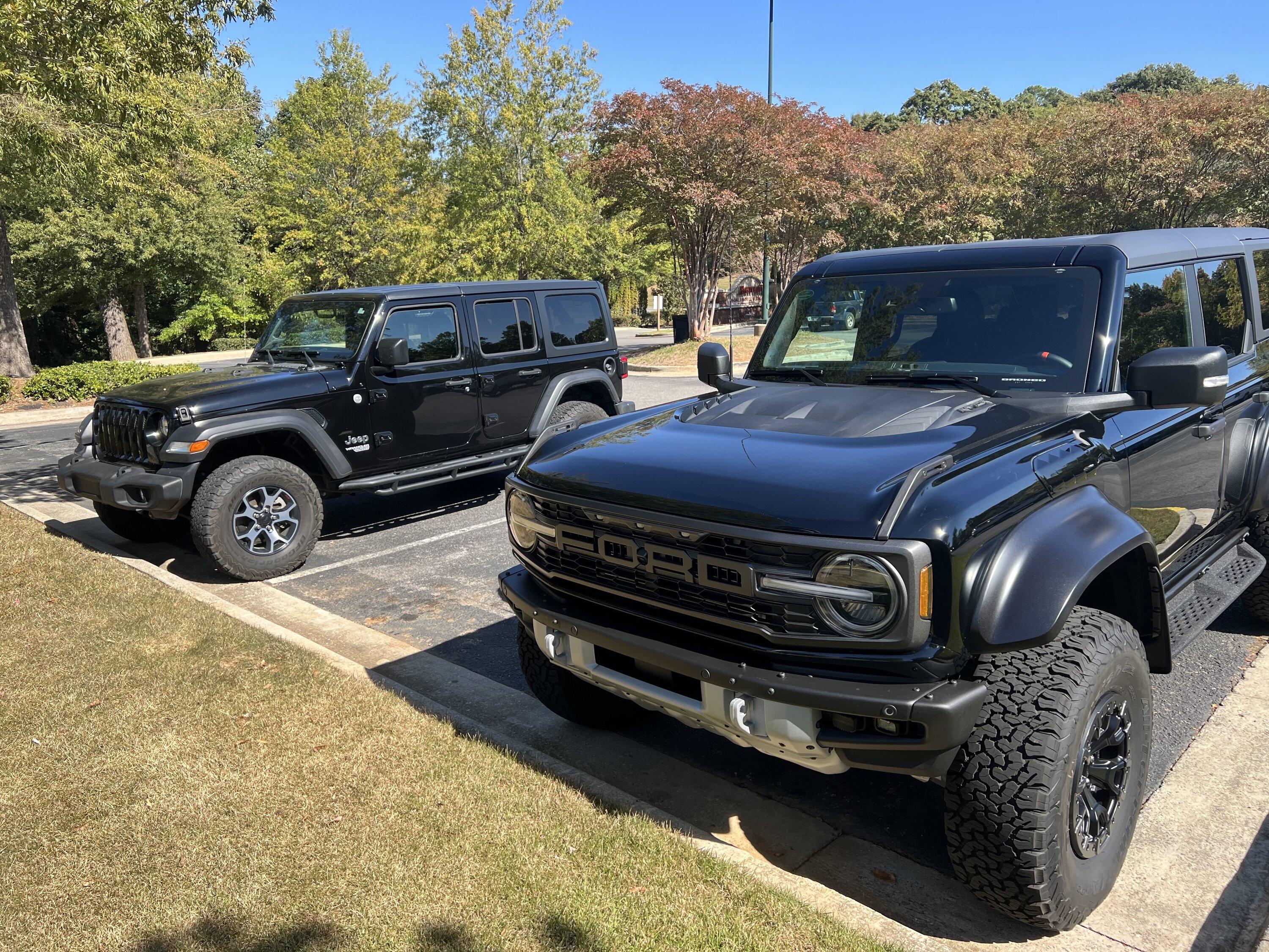 Ford Bronco Black Bronco Raptor Delivery Day & First Impressions 191CB324-3EB0-41DD-8751-5414A7DC1C7E