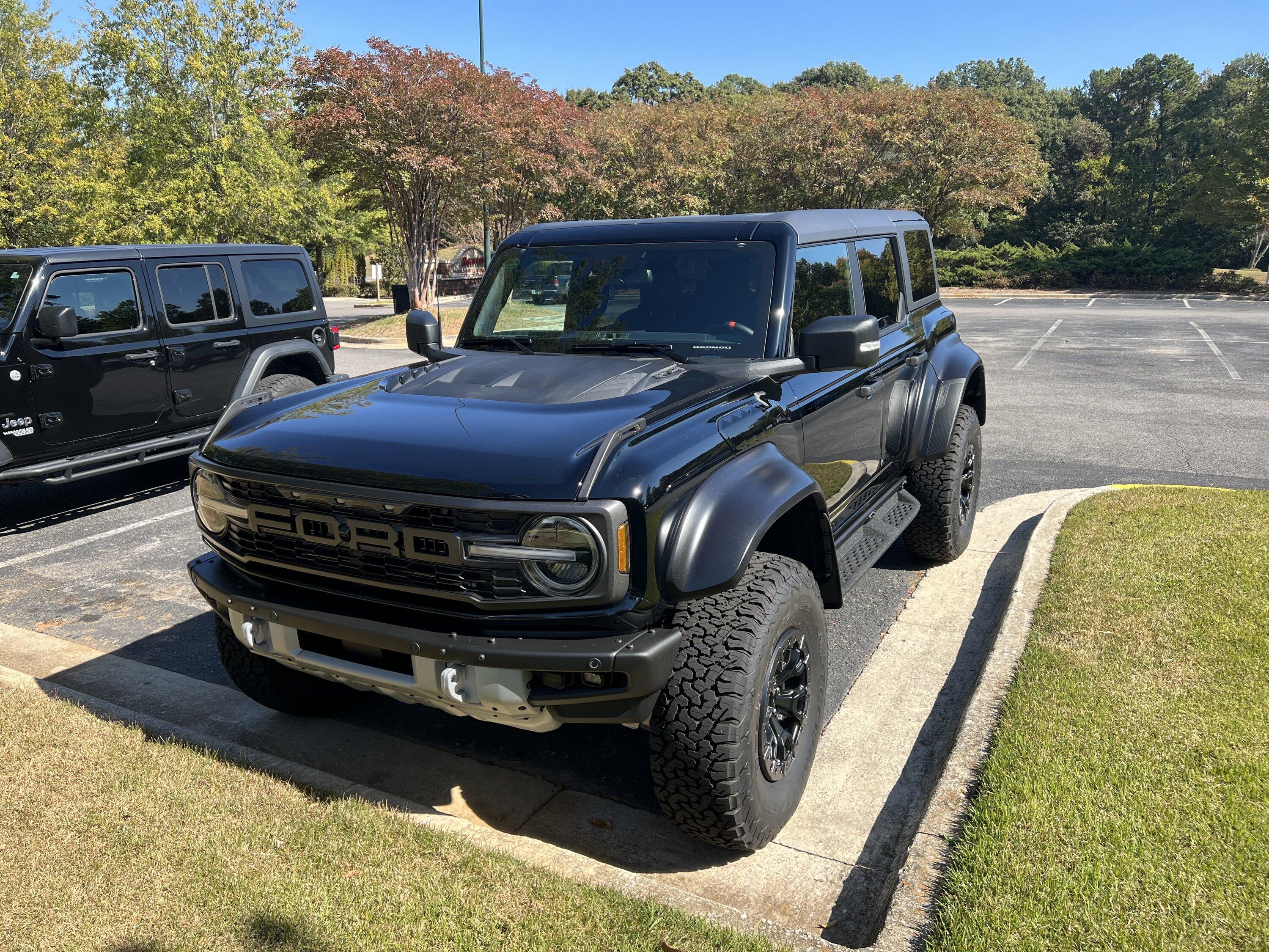 Ford Bronco Black Bronco Raptor Delivery Day & First Impressions 46E8143D-A01B-4A0D-84BF-FAC47D451CF0