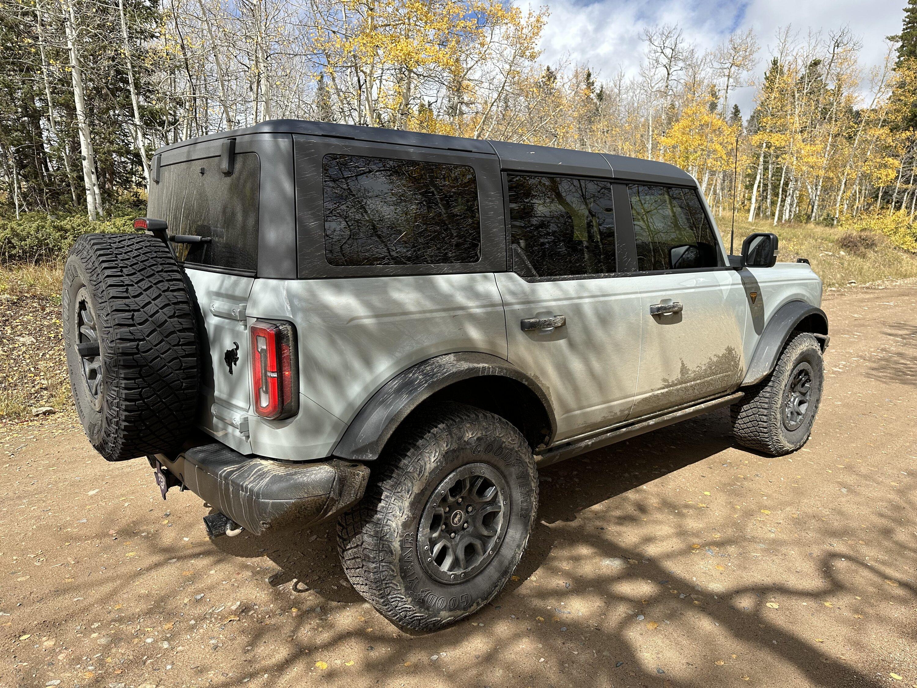 Ford Bronco CACTUS GRAY Bronco Club IMG_0084