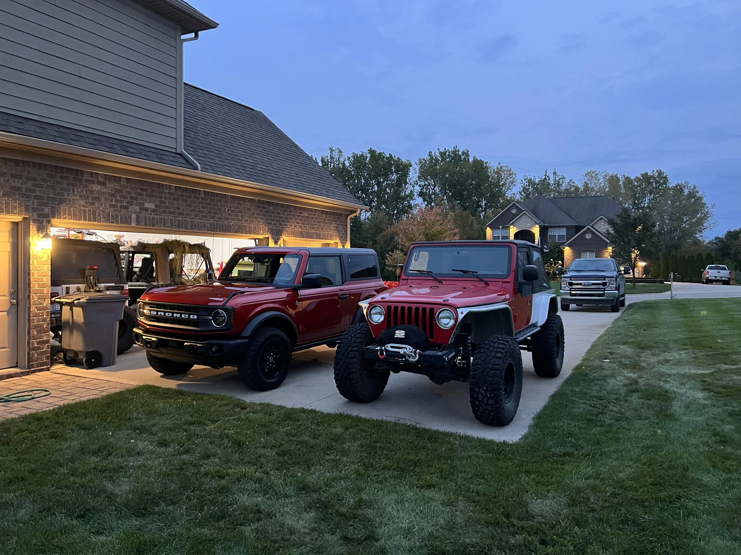 Ford Bronco 9/19/22 Build Week 70003CB2-918F-4B5D-8B2C-BCDAC305A8EC
