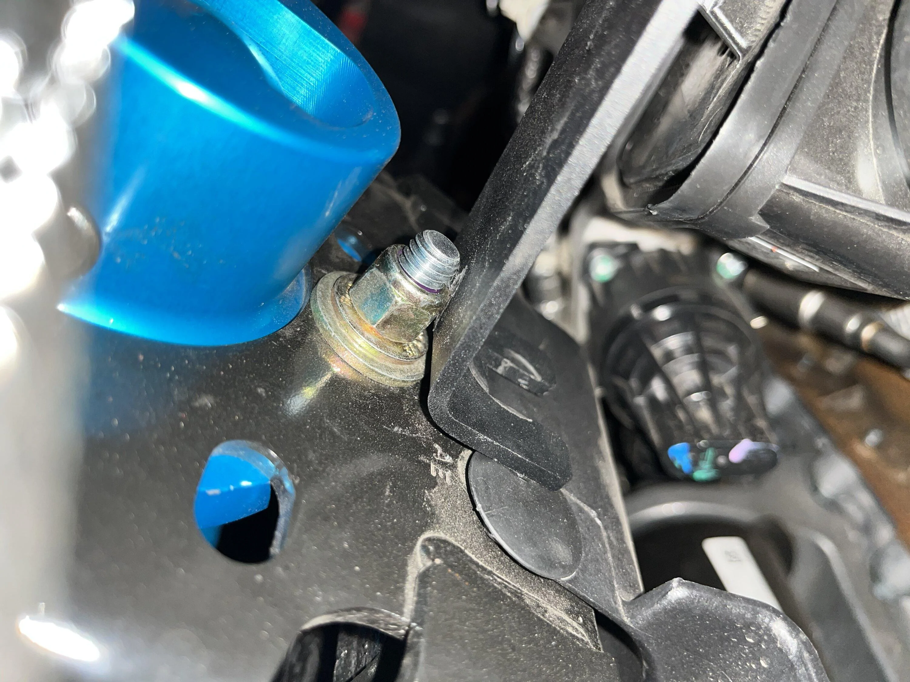 Ford Bronco KR off road arb compressor mount does NOT work with king shocks 72526B96-AFDA-4EA5-8D25-9924C6B96502