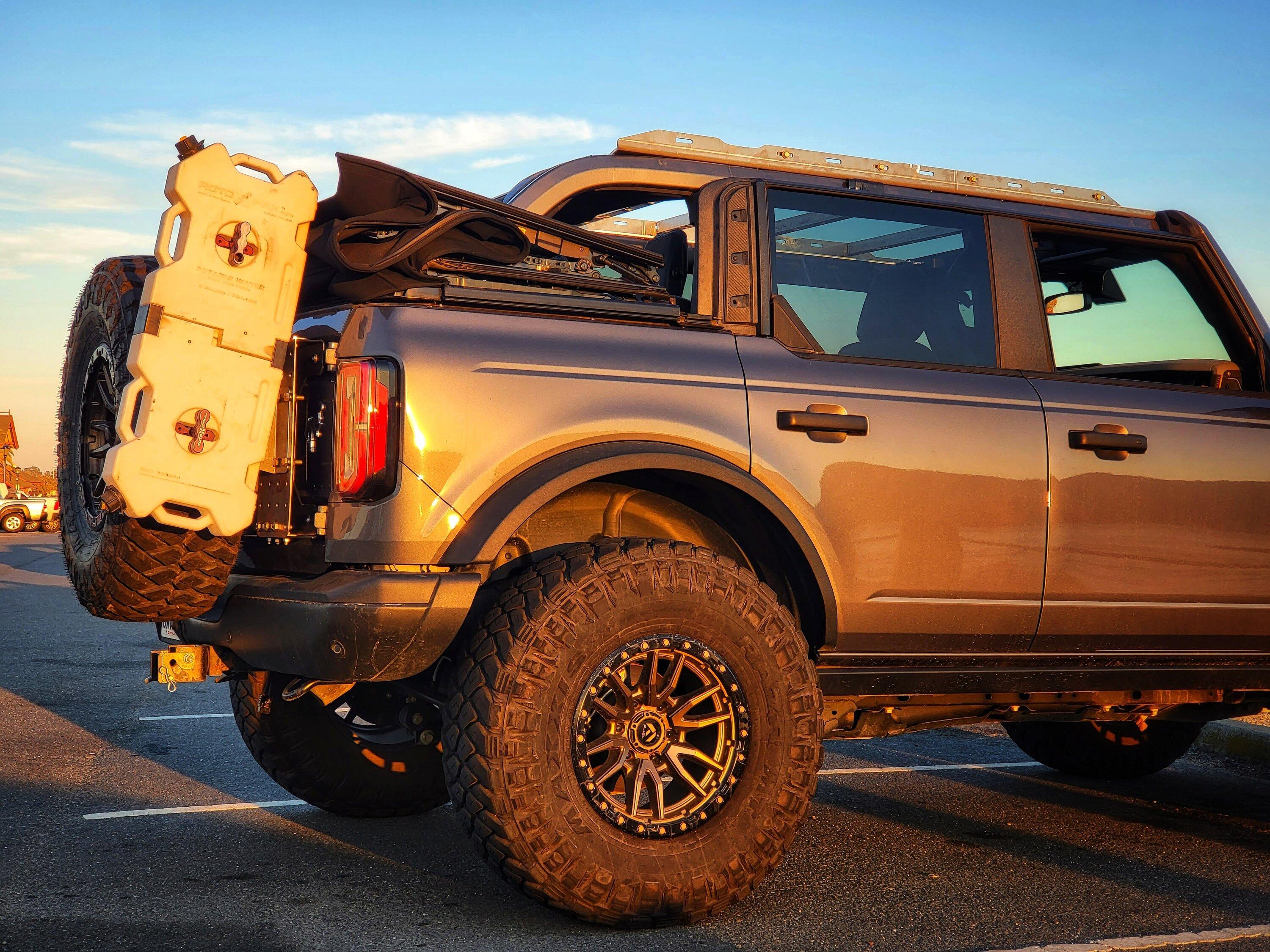 Ford Bronco BAMF Tailgate reinforcement 20221011_181304-01