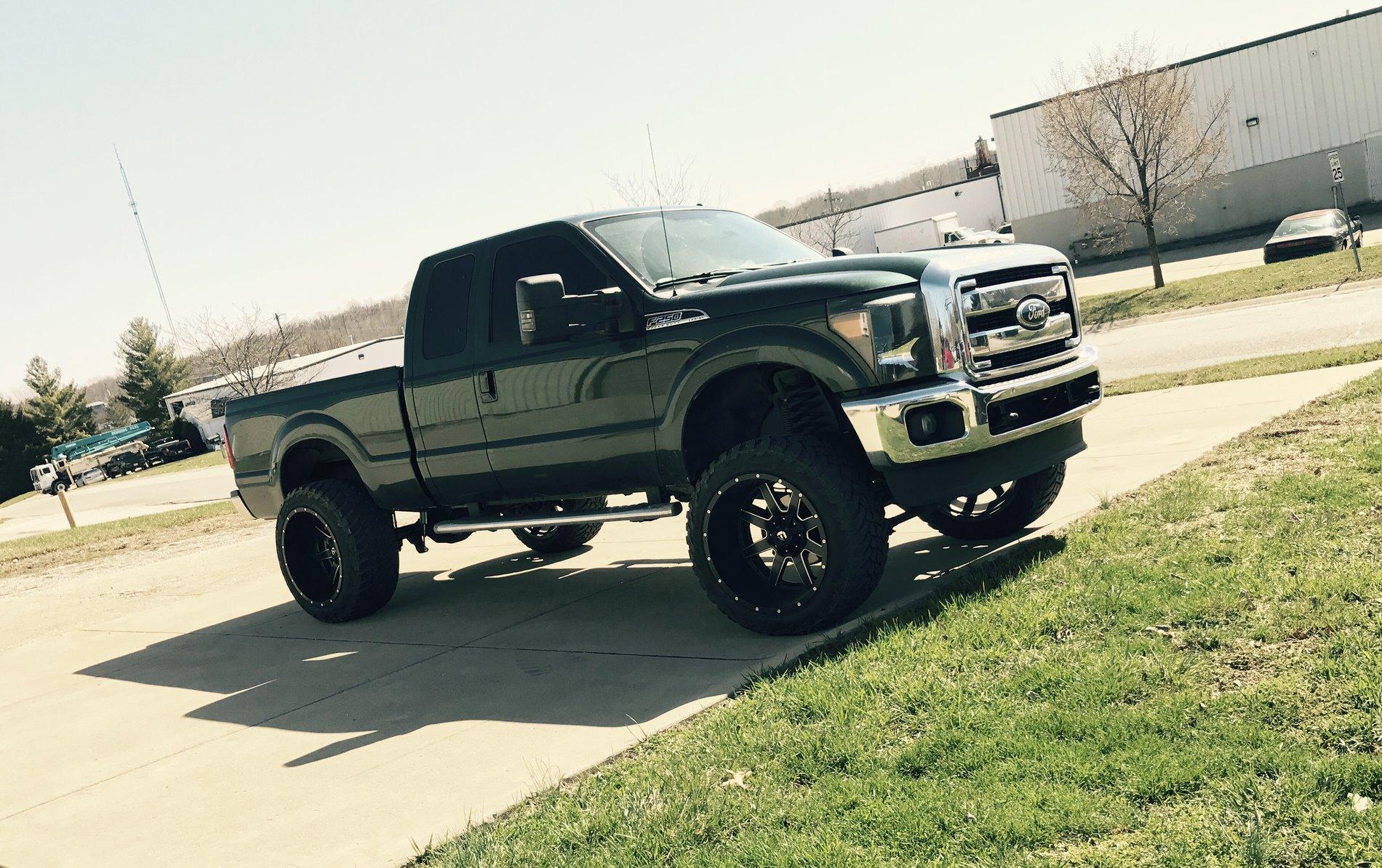 Ford Bronco Renders/pics so far... FullSizeRender