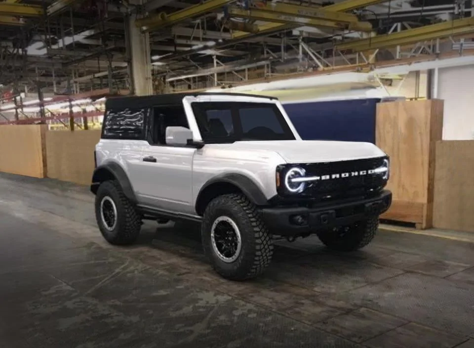 Ford Bronco Bronco 4 Door rendered in 2021 colors (animated) db5a8d90-8b7f-433c-90ba-81411936bd21-jpeg
