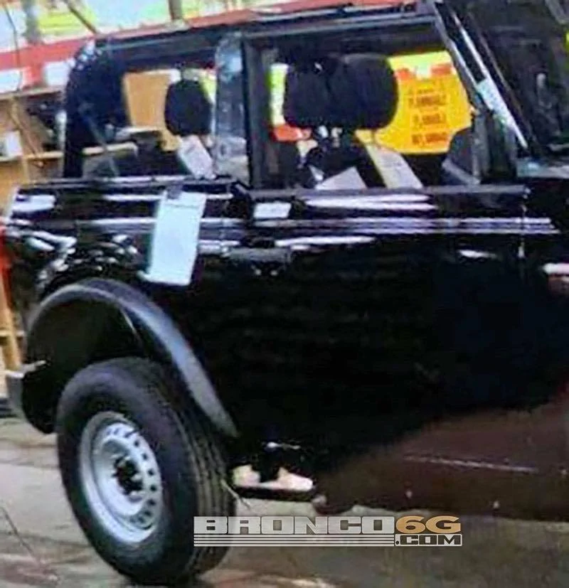 Ford Bronco Absolute Black thread 2021 Bronco 2