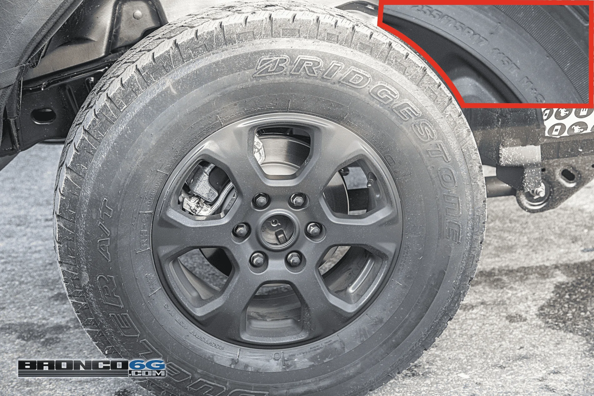 Ford Bronco 2021 Bronco 4 Door Tire Size, Ground Clearance, Door Handle  Estimates Based on Leaked Image 1584161178428