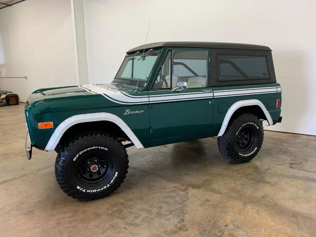 Ford Bronco Bronco 4 Door rendered in 2021 colors (animated) used-1977-ford-bronco-302v8powersteeringandpowerdiscbrakes-13256-18263150-7-1024