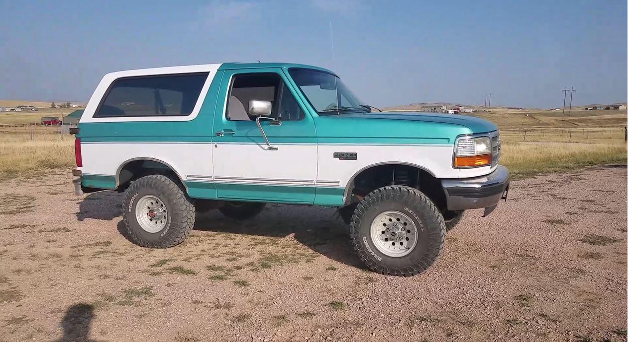 BroncoTitle.JPG