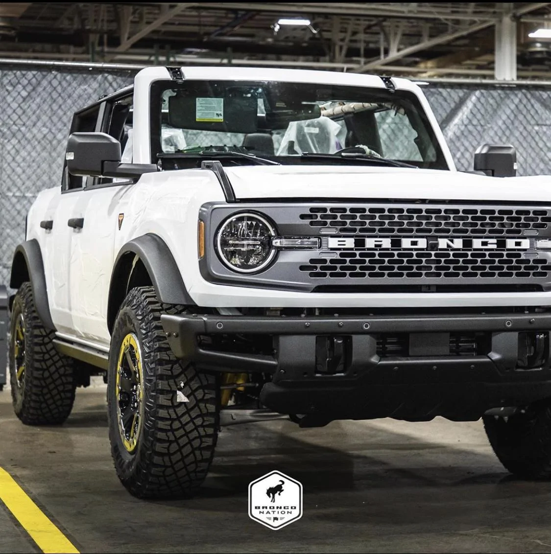 Ford Bronco Oxford White Bronco Badlands (Completed Pre-Production Vehicles) Oxford White Preproduction 2021 Ford Bronco Badlands Non Sasquatch