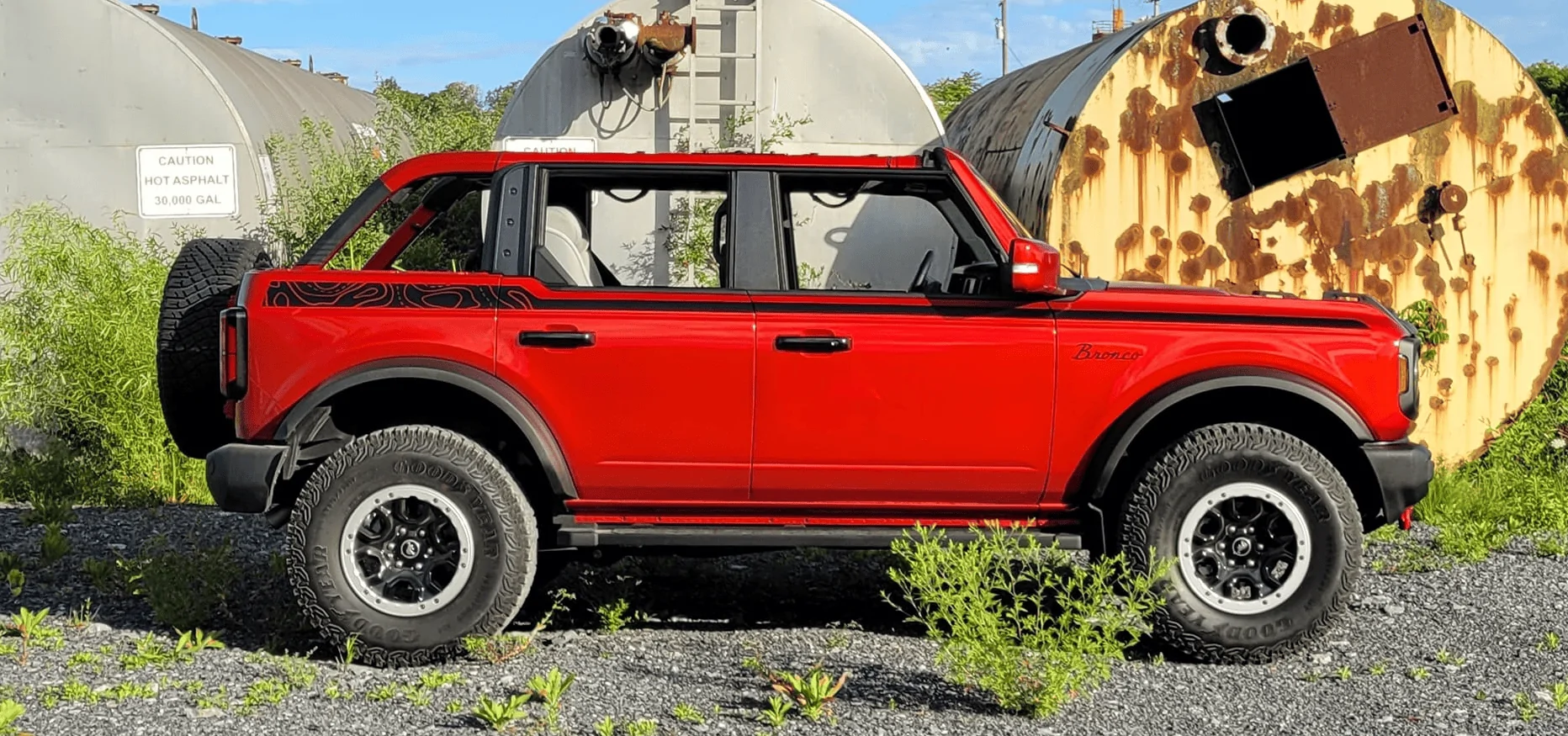 Ford Bronco What did you do TO / WITH your Bronco today? 👨🏻‍🔧🧰🚿🛠 1665596332134