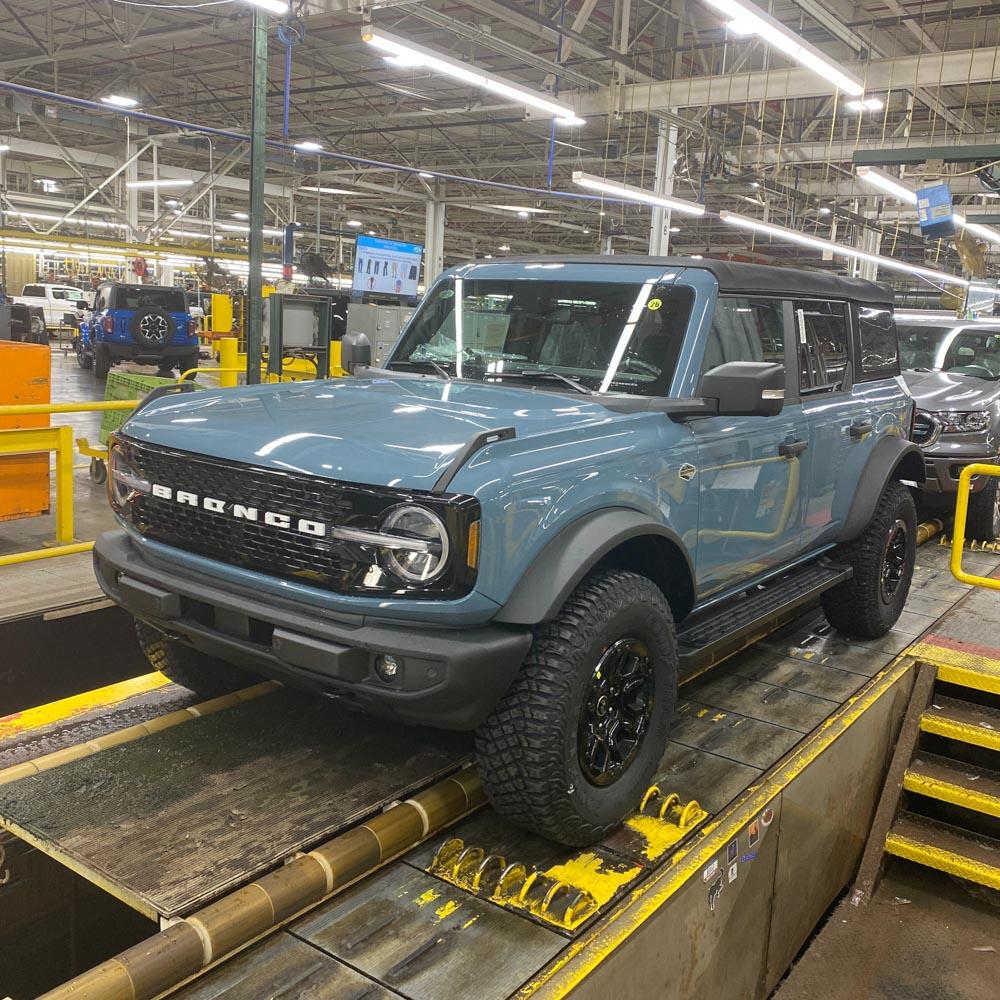 Ford Bronco 9/19/22 Build Week image
