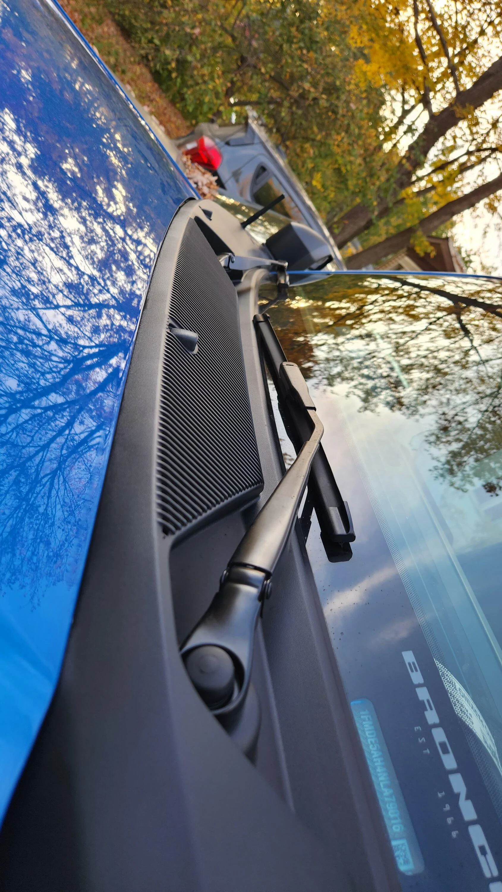 Ford Bronco Cowl panel alignment after windshield recall 20221012_170555