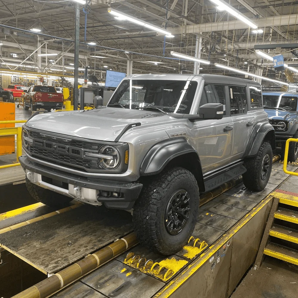 Ford Bronco ⏳ Bronco Raptor now being scheduled for production & VIN assigned 1665616953533