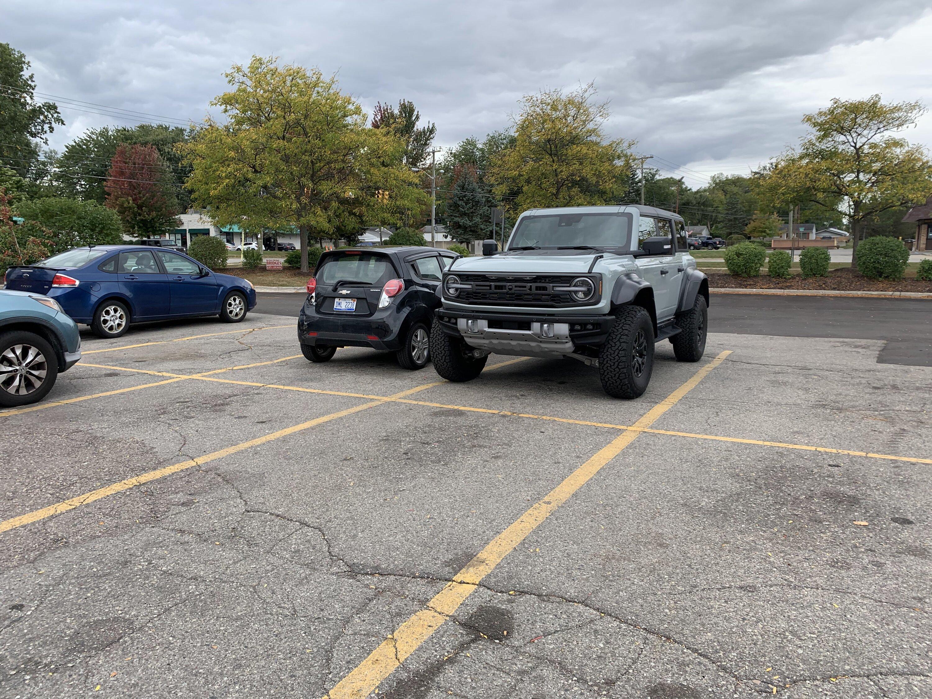 Ford Bronco CACTUS GRAY Bronco RAPTOR Photos Thread IMG_2308