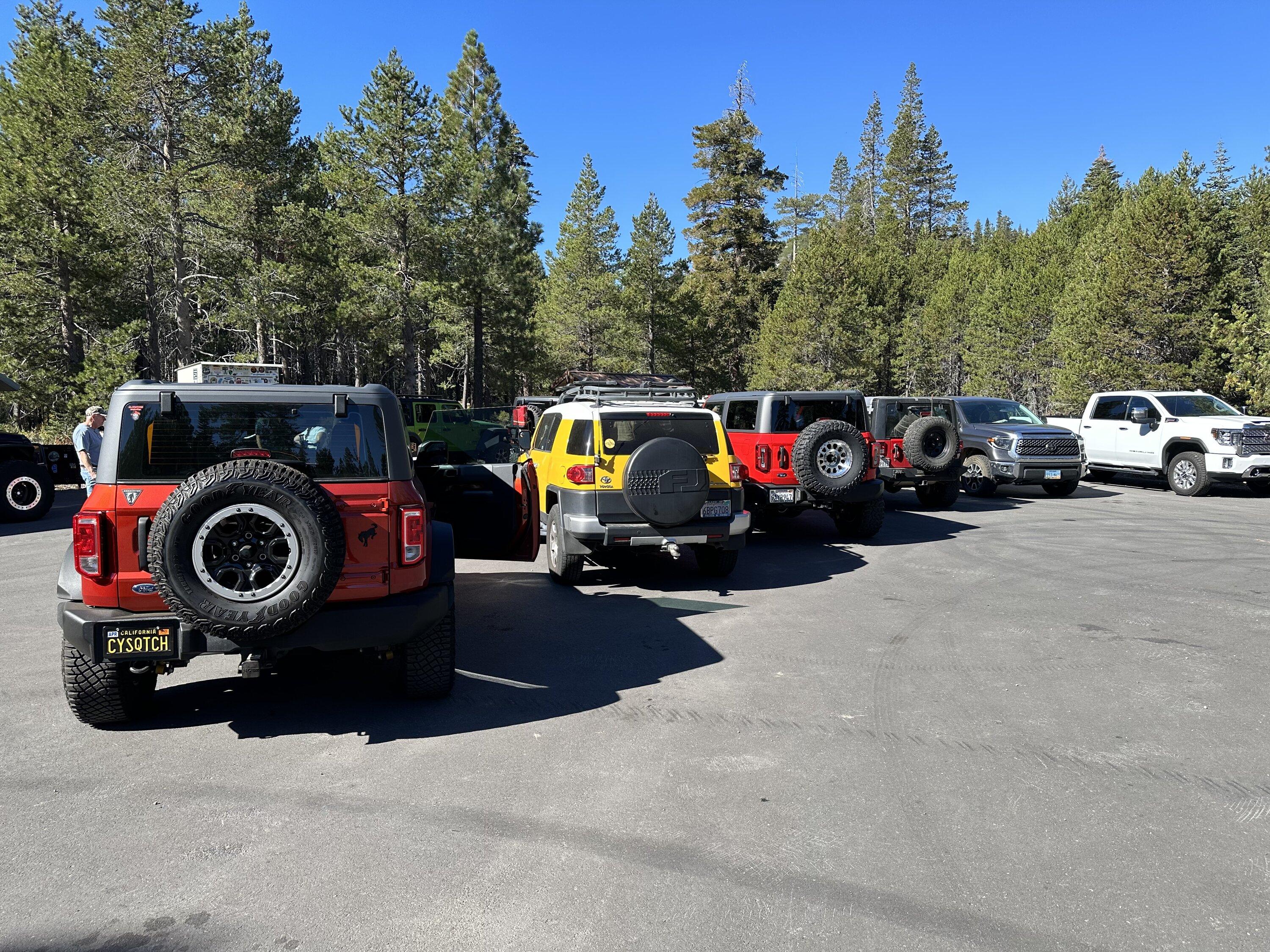 Ford Bronco Ellis Peak.  Two Broncos, Seven Jeeps, and an FJ 8996D666-147F-4E83-BDF5-26F69FD697A4