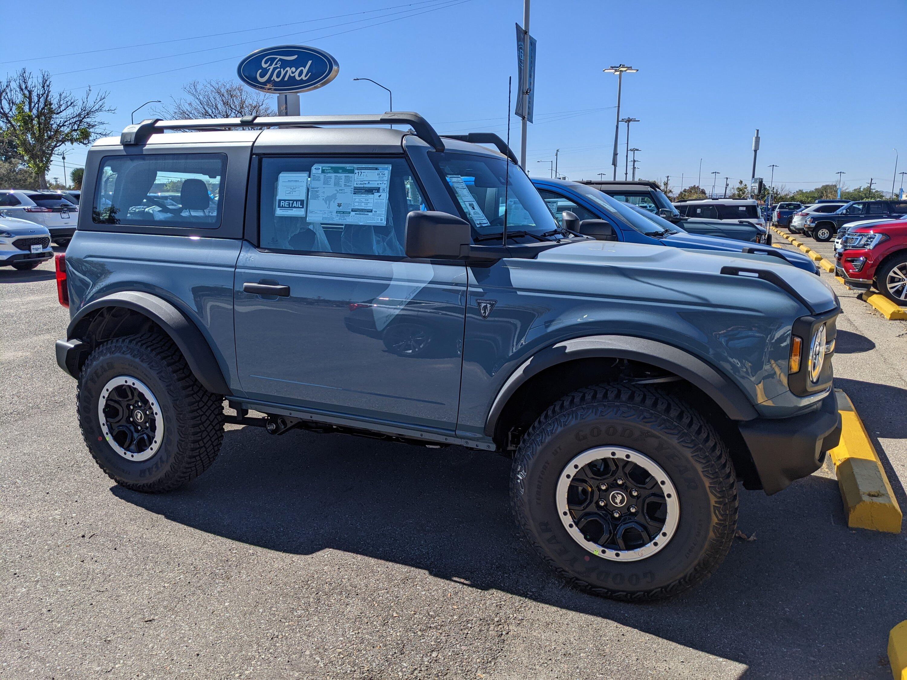 Ford Bronco Bronco Team 2 door. PXL_20221013_195541718