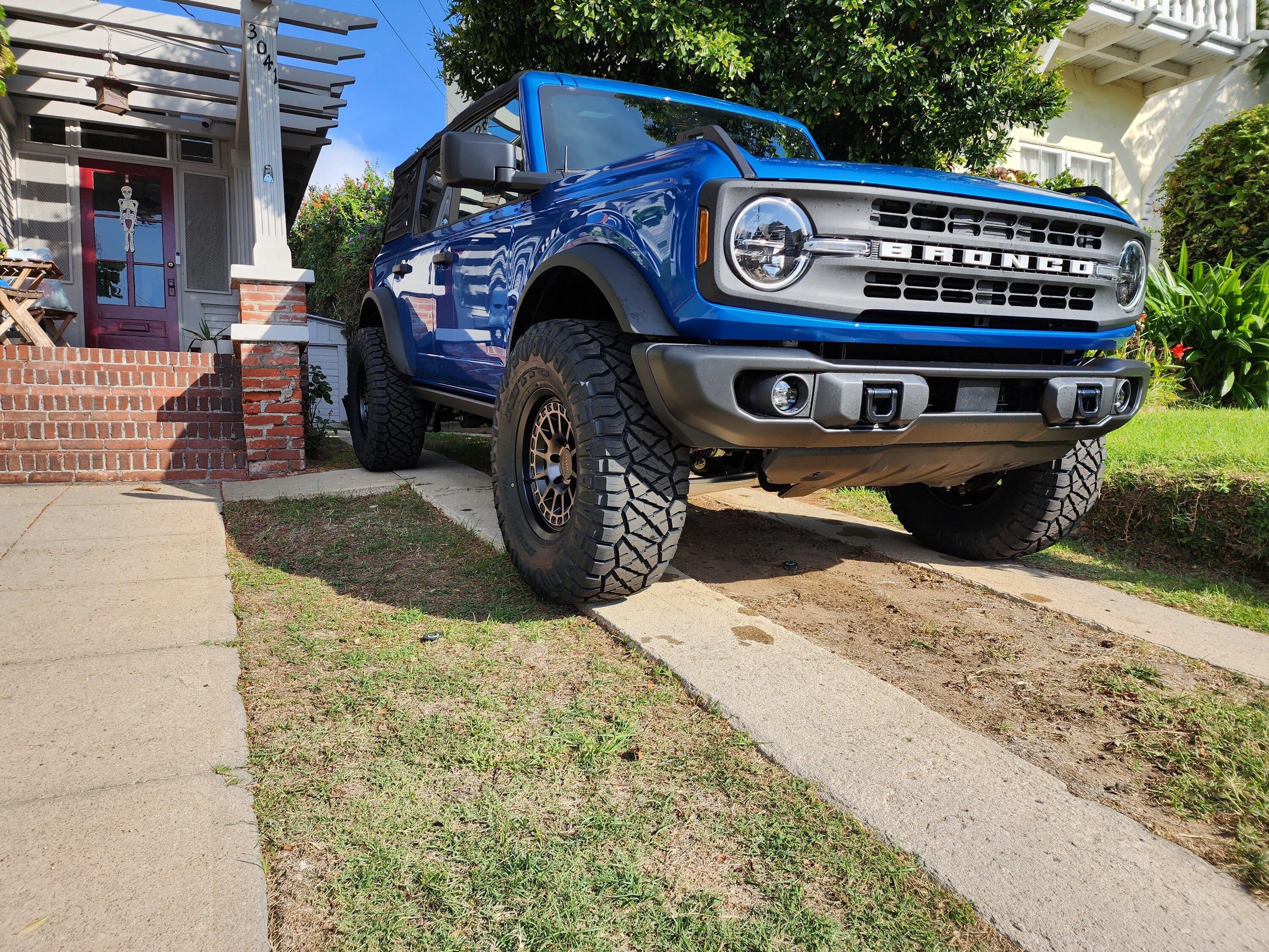 Ford Bronco Show us your installed wheel / tire upgrades here! (Pics) 20221008_155348